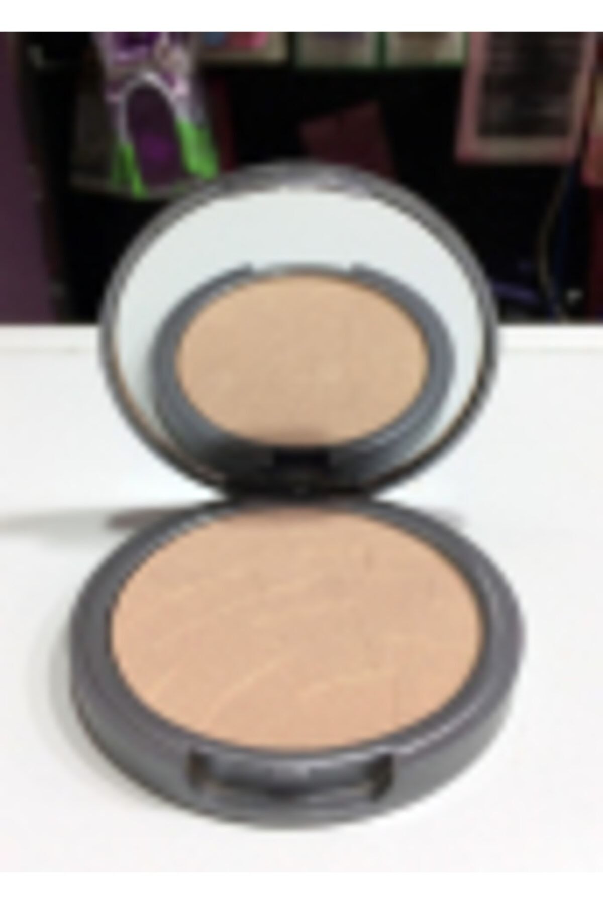 irem parfümeri La Fera Larry Lou Highlighter - Aydınlatıcı
