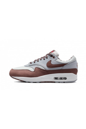 LEBRON 20 Image 0