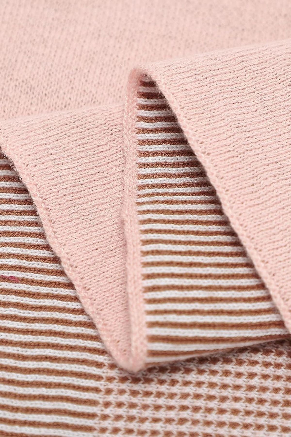 پتو بافتنی نوزاد دختر و پسر 85cm x85cm قارچ ریز صورتی