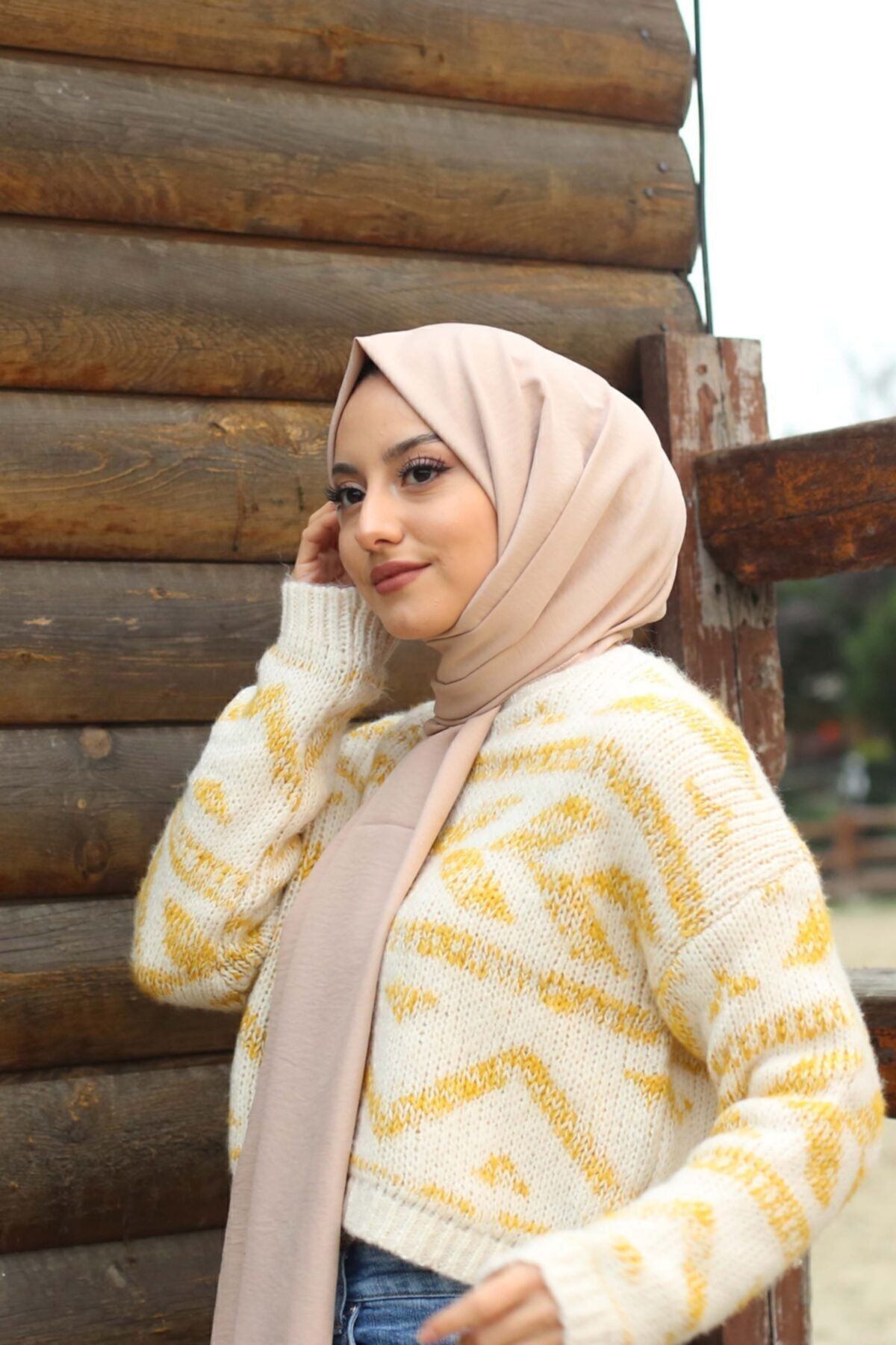 مدل شال جاز نخی حجاب کراش - سنگریزه