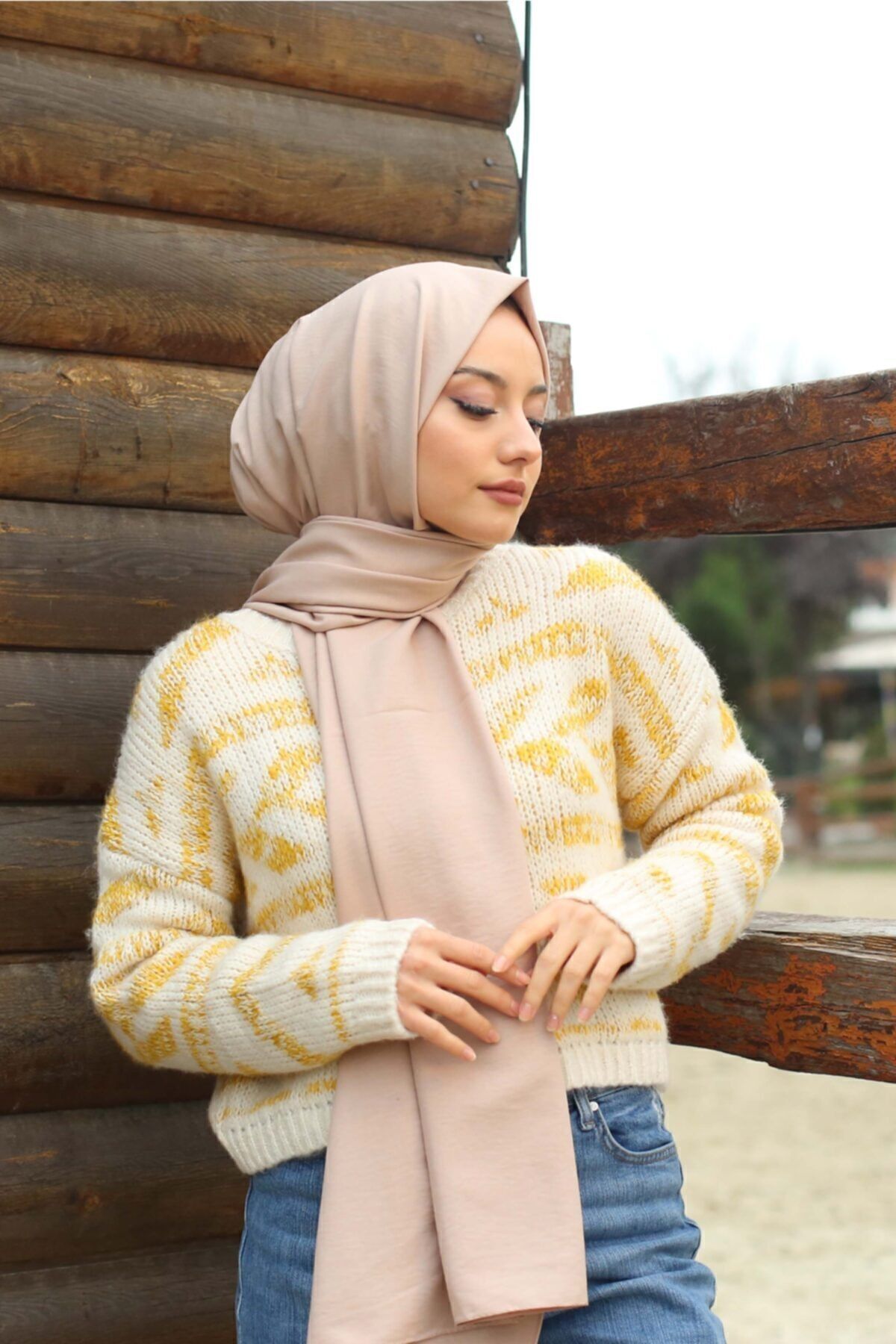 مدل شال جاز نخی حجاب کراش - سنگریزه