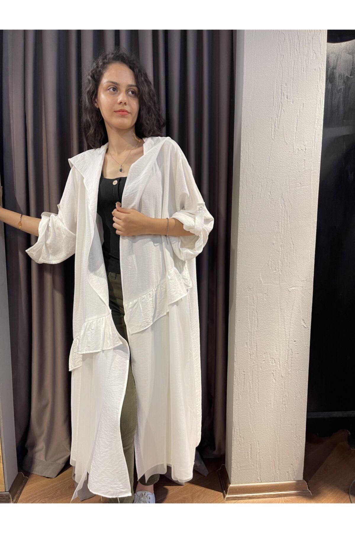 EsEs Boutique Ithal Beyaz Oversize Rüzgarlık
