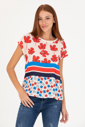 Kadın Krem Bisiklet Yaka Tişört 50265947-VR071 Image 0