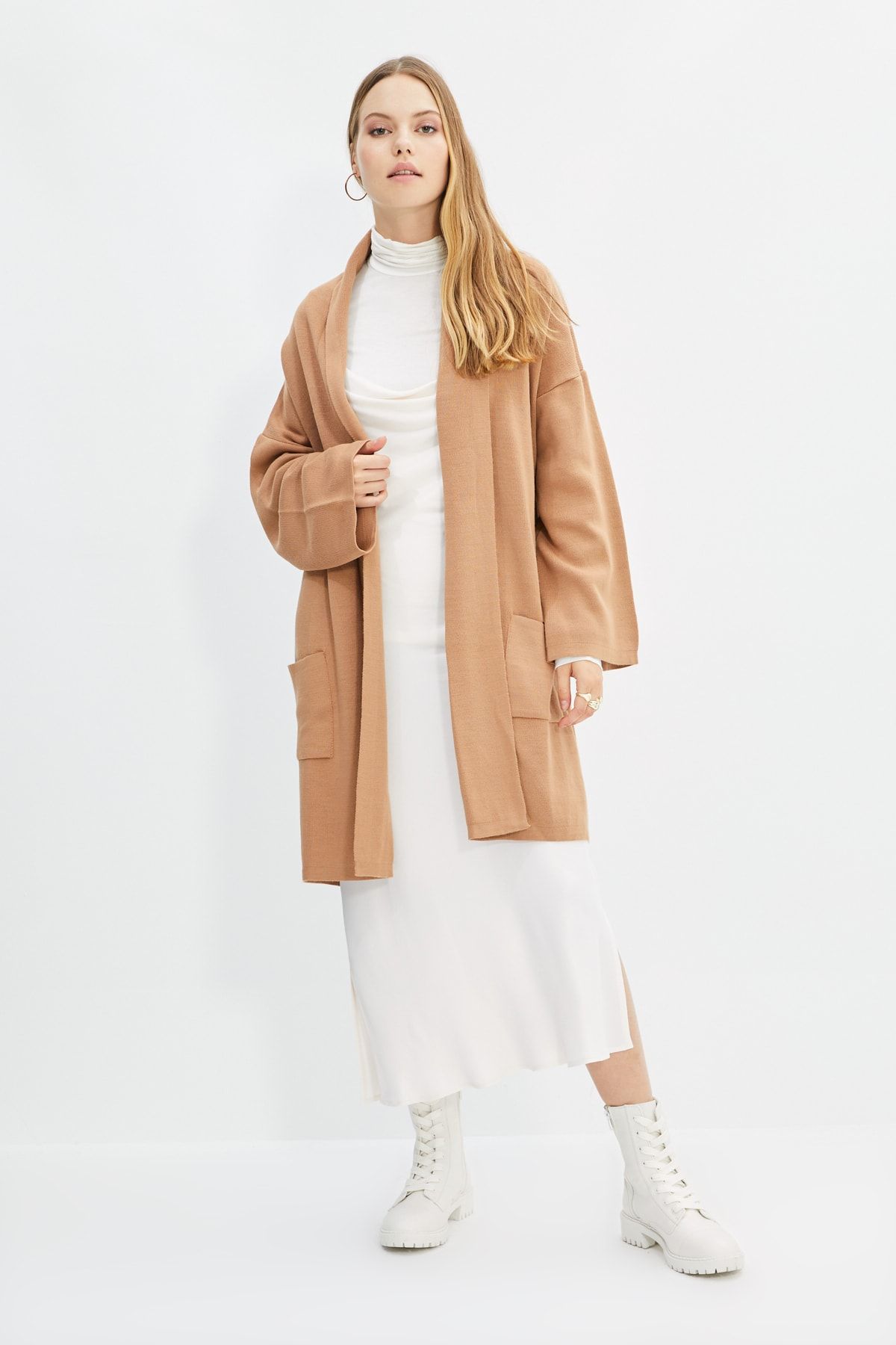 Trendyol Modest Camel Cepli Uzun Oversize Triko Hırka TCTAW22HI0504