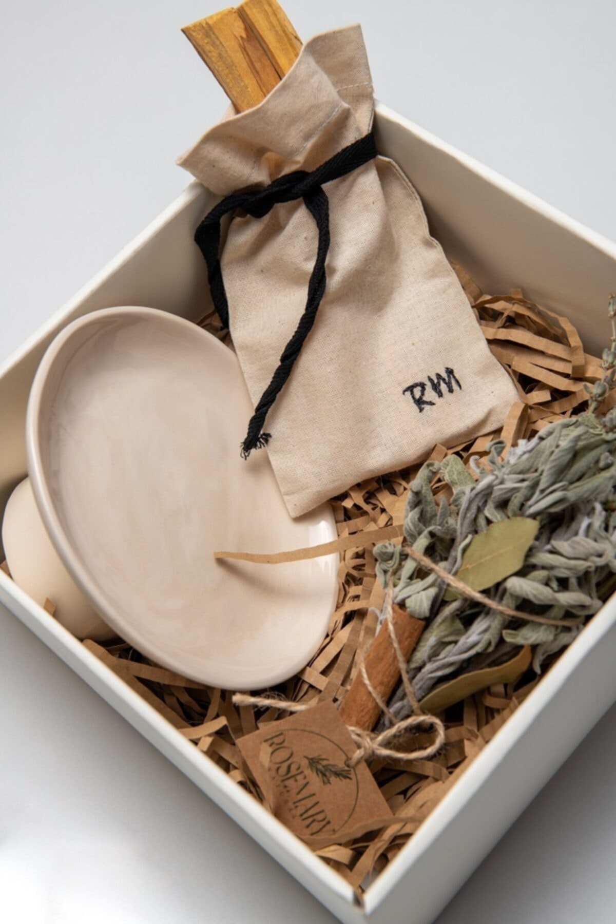 Rosemary Natural Tütsü Seti (Tütsülük, Palo Santo, Tütsü Buketi)