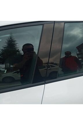 Renault Clio 5 Parlak Siyah Kapı Sütunları Image 4