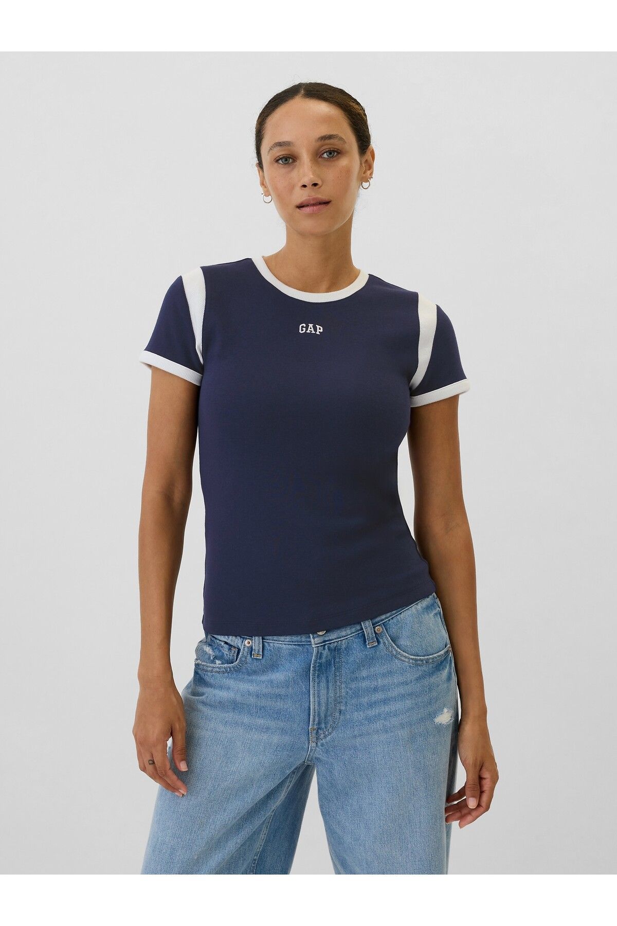 GAPKadın Lacivert ModernMini Gap Logo T-Shirt