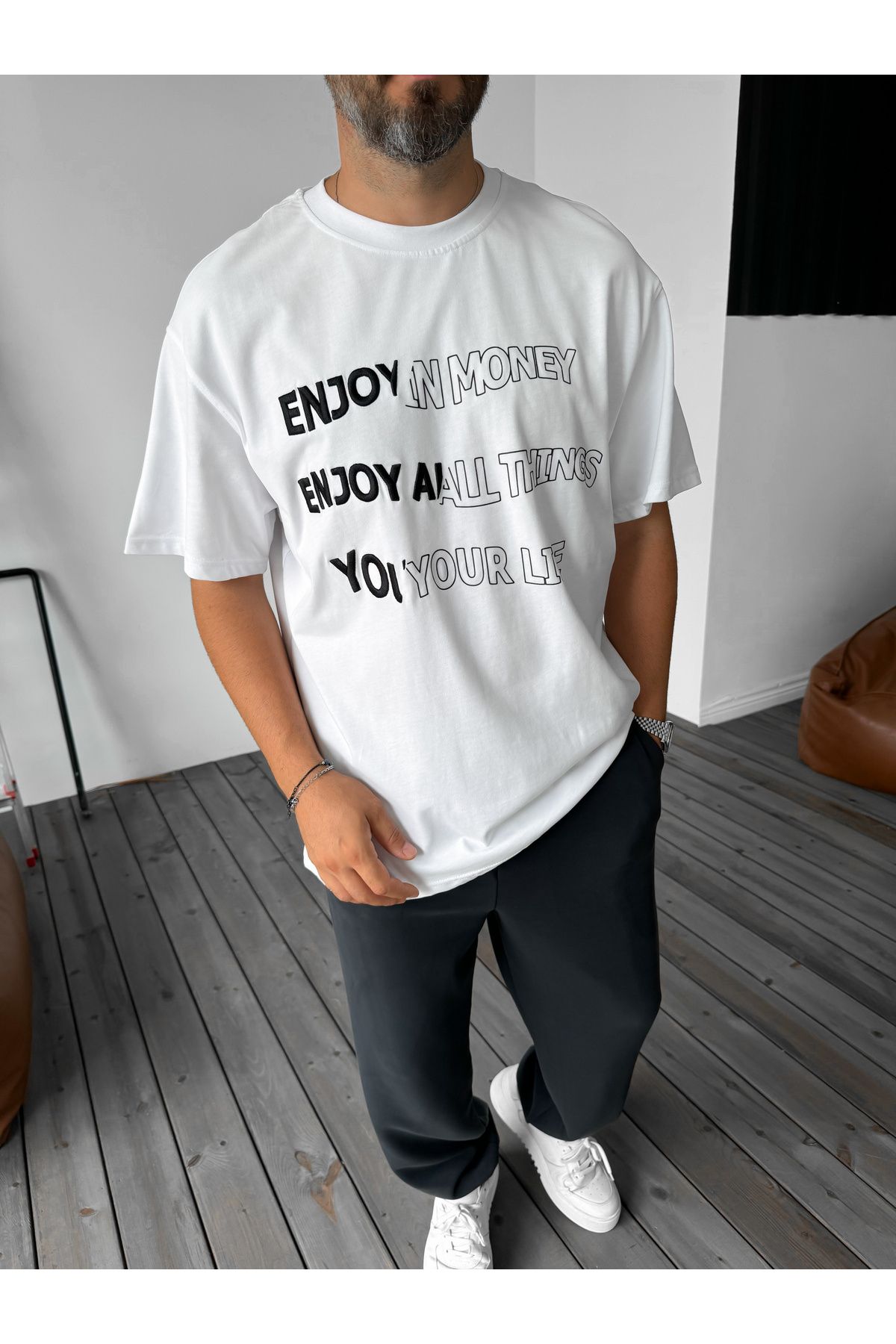 BYBASICMAN Beyaz EnjoyKabartmalı Oversize T-S...