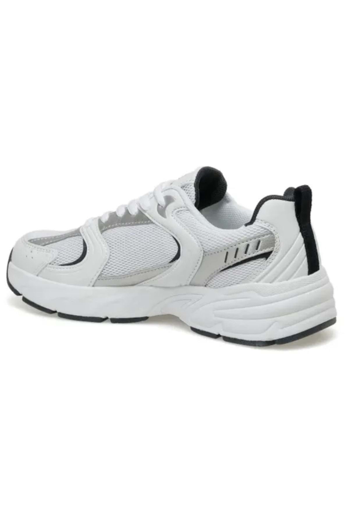 کفش پیاده روی