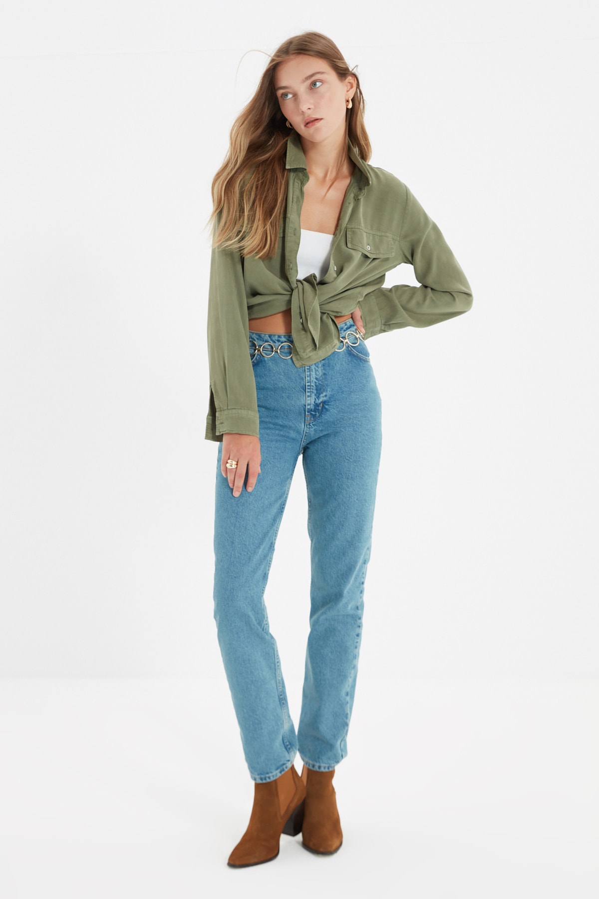 TRENDYOLMİLLA Mavi Yüksek Bel Uzun Dar Straight Jeans TWOSS21JE0085