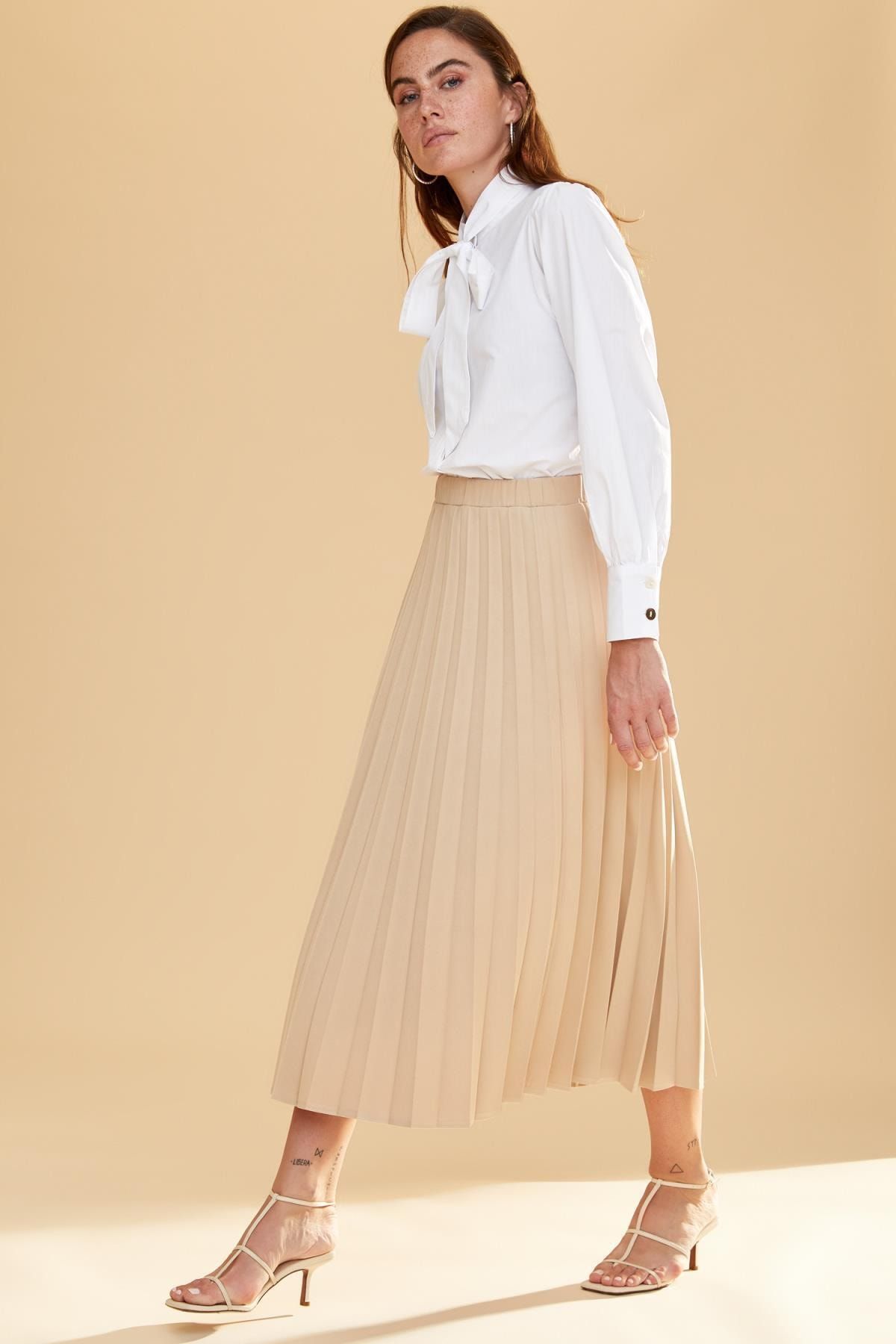 Pleated maxi deals skirt tan