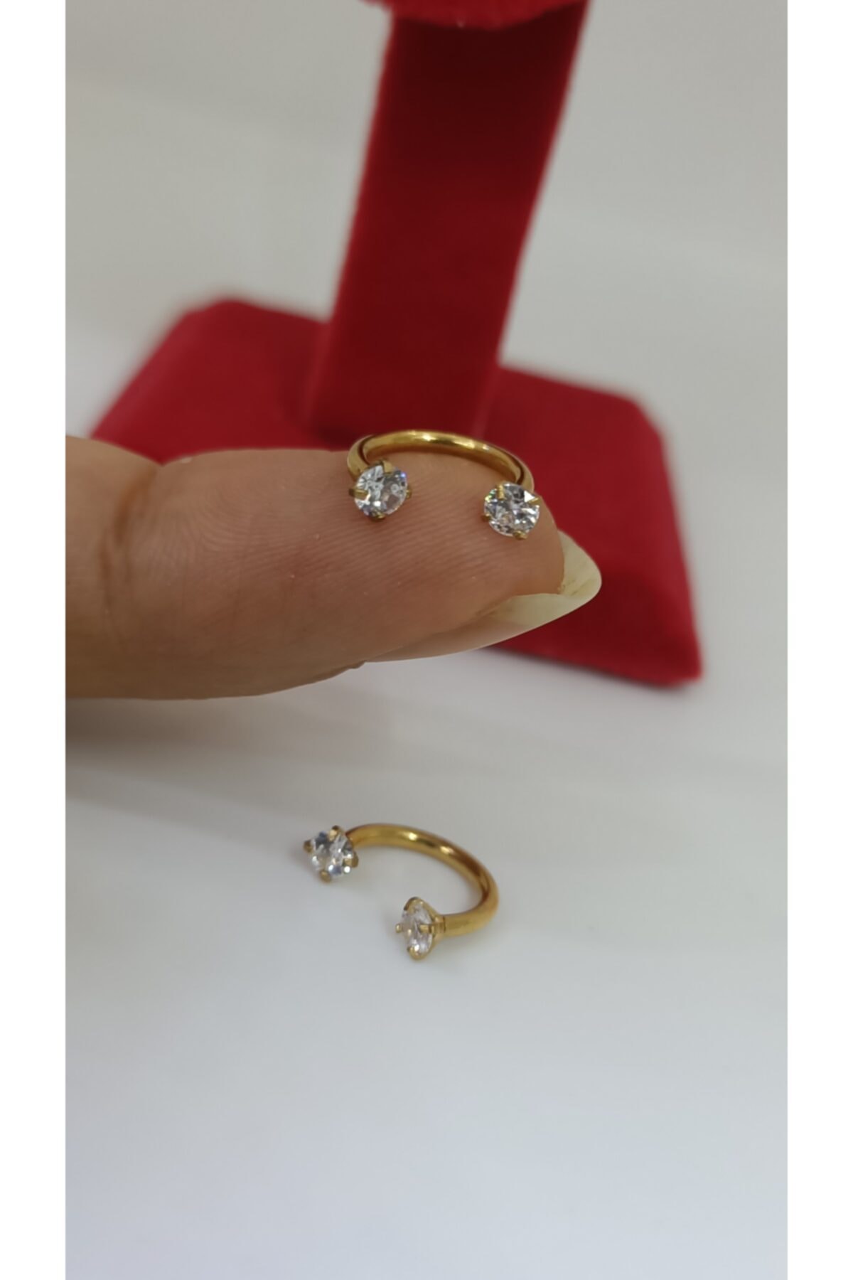 Arescollection Cerrahi Çelik Tragus Kıkırdak Piercingi