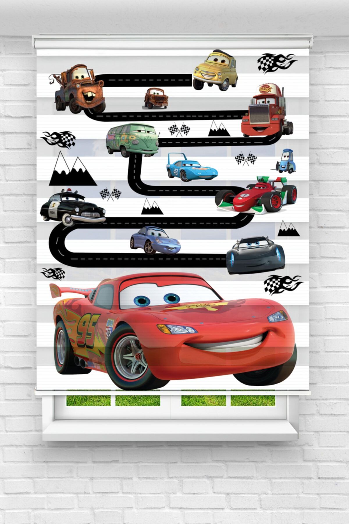 Perdecizade Beyaz Şimşek Mcqueen Baskılı Zebra Perde