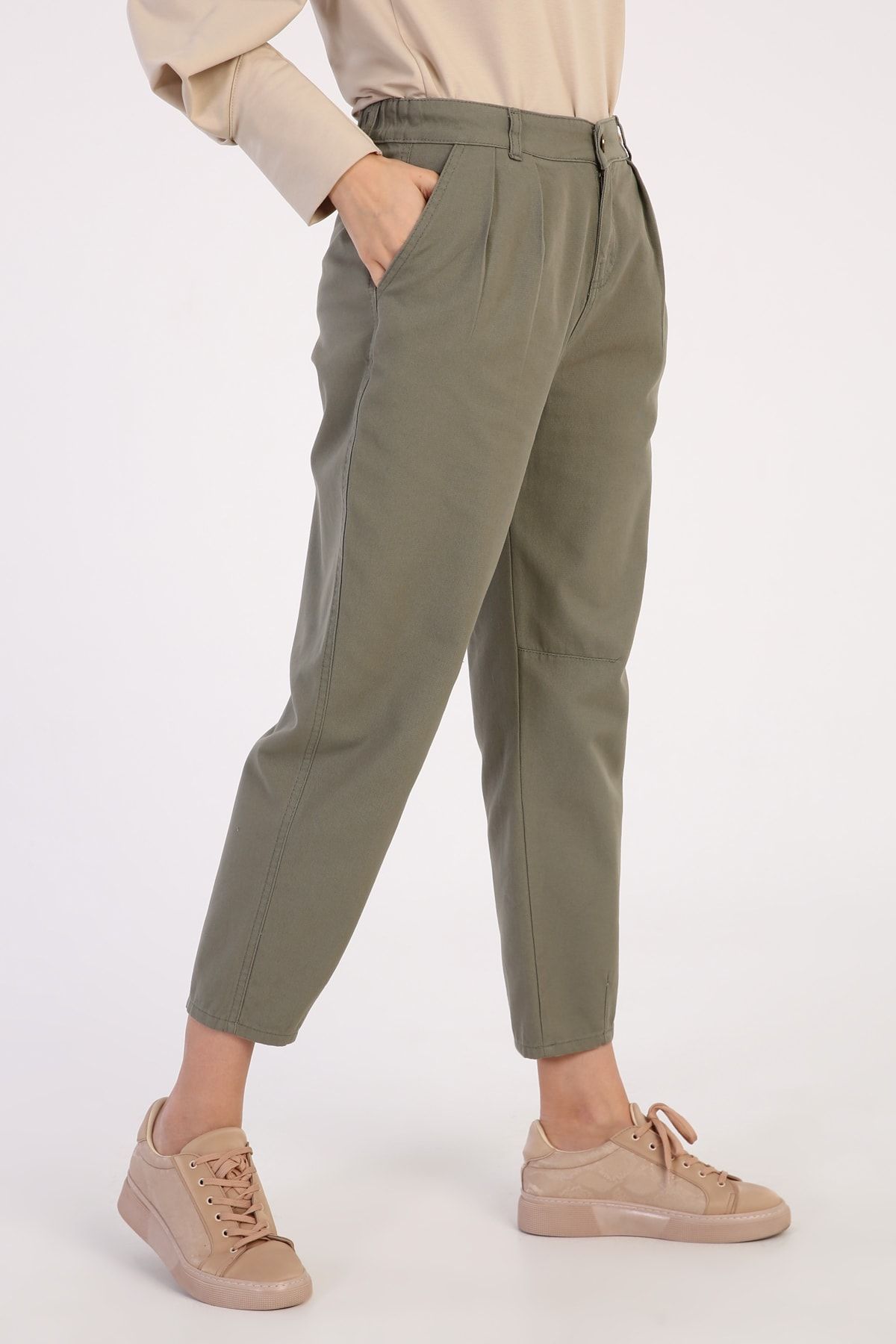 Ekrumoda Açık Yeşil Pileli Slouchy Pantolon