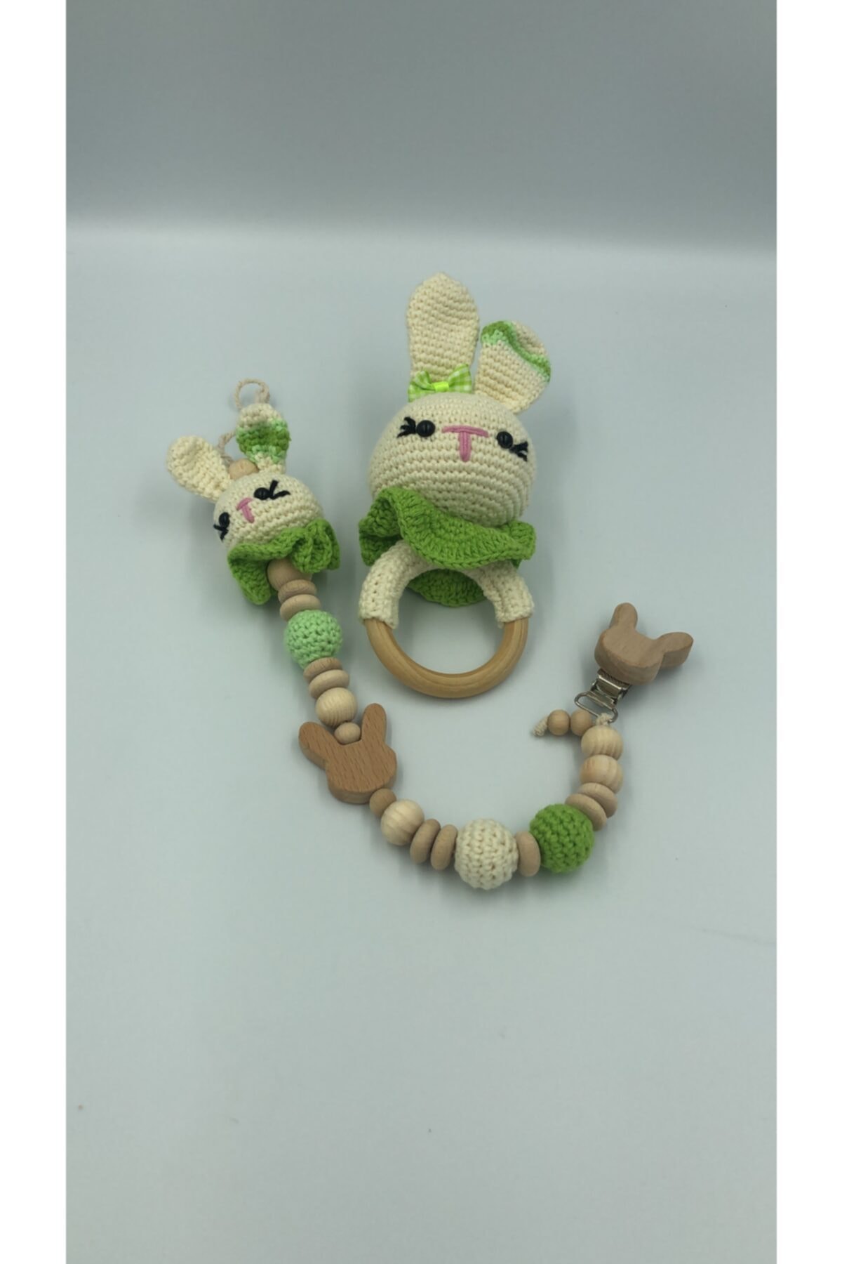 FourSistersHandMade Agucuk Bebe Yeşil Tavşan Emzik Zinciri Ve Çıngırak Set