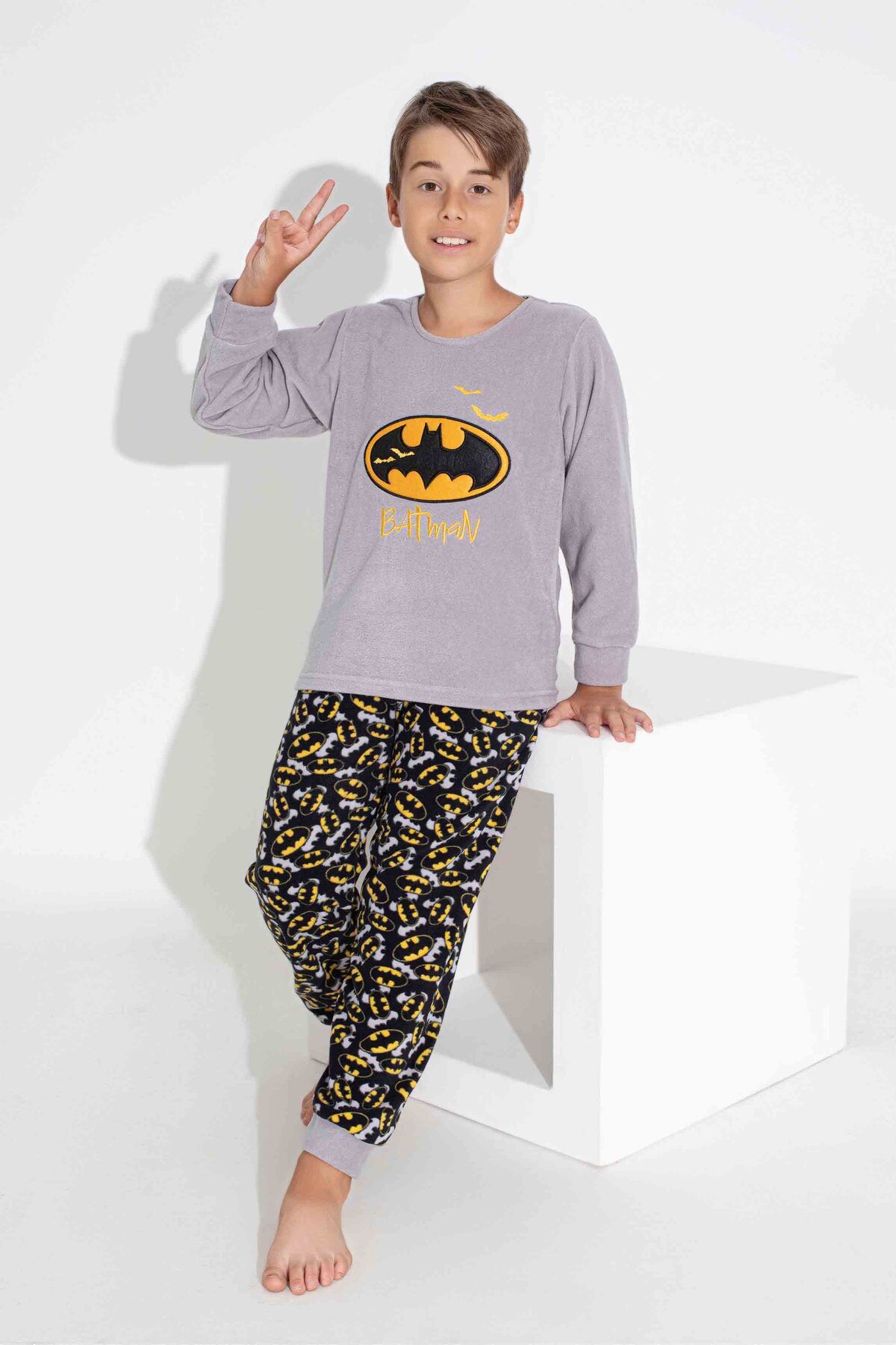 Erkek Çocuk ve Garson boy gri betmet  Wellsoft- Polar Pijama Takımı