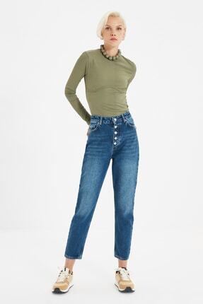TRENDYOLMİLLA Koyu Mavi Yüksek Bel Mom Jeans TWOAW22JE0477