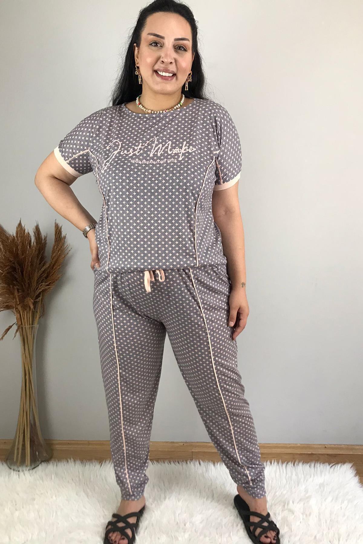 tarzimsuper Kadın Büyük Beden Yıldız Desenli Biyeli Pijama Takımı