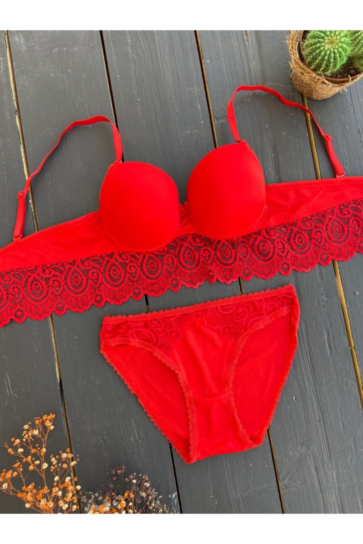 Carla Secret Elegant Kırmızı Dolgulu Soft Lace Sütyen Takım