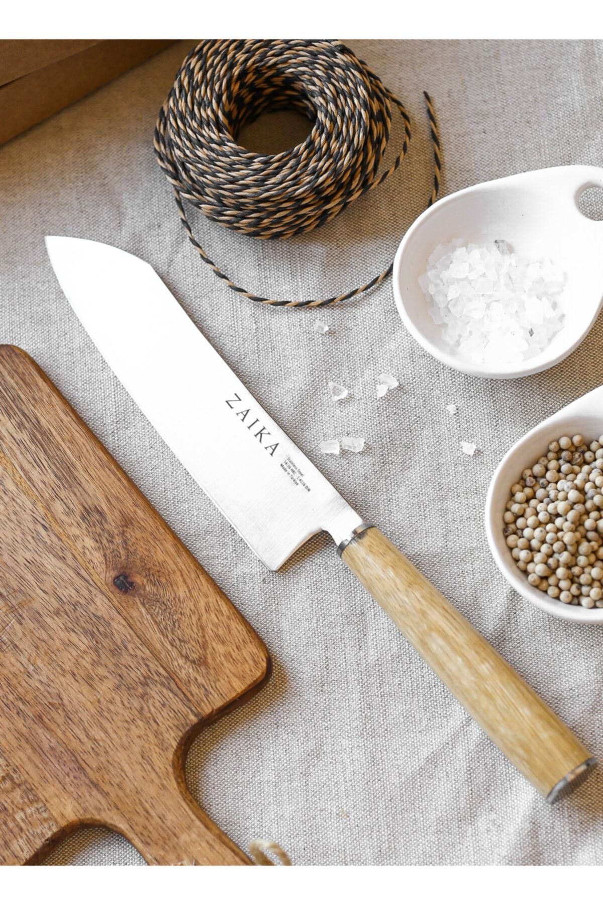 Zaika Eğri Santoku Ahşap Saplı Şef Bıçağı- Paslanmaz Çelik