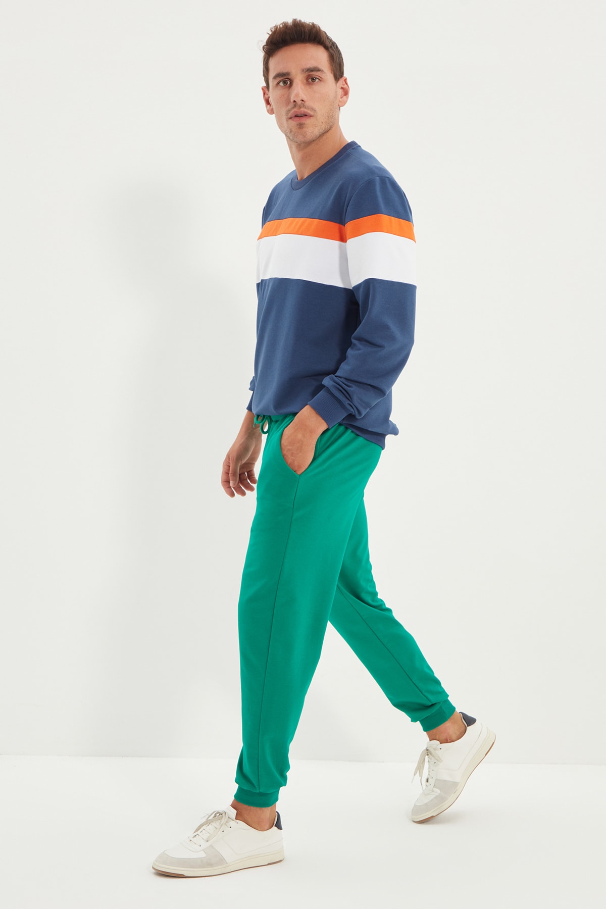 TRENDYOL MAN Yeşil Erkek Regular Fit Lastik Paça Basic Eşofman Altı