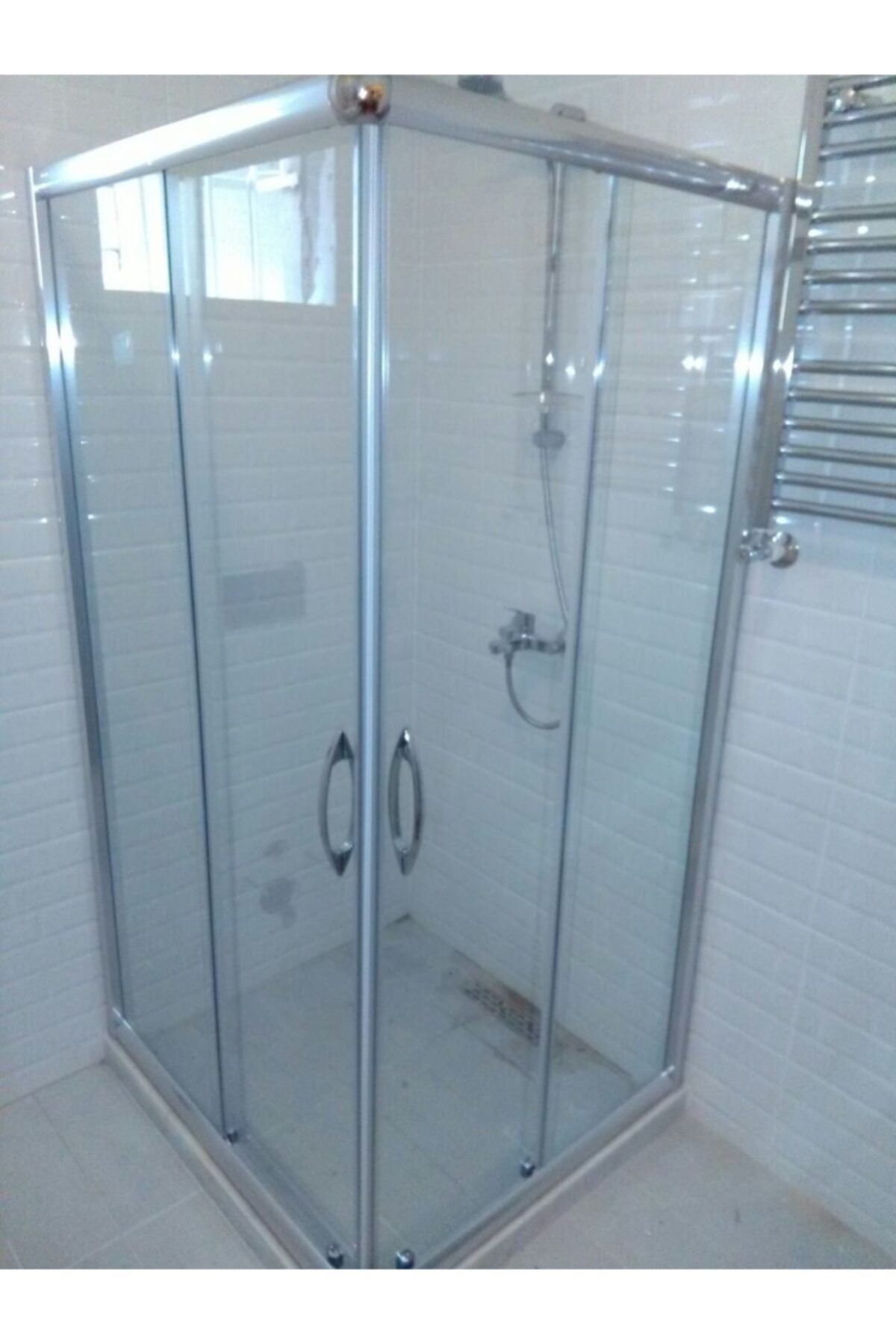 ayzaduş 110 X105 Parlak Profil Şeffaf Cam Duşakabin