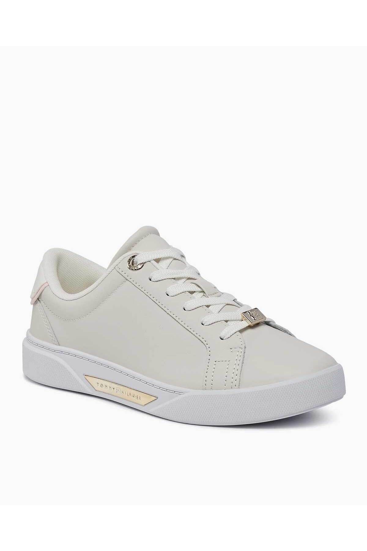 Golden Court Low Top Sneakers