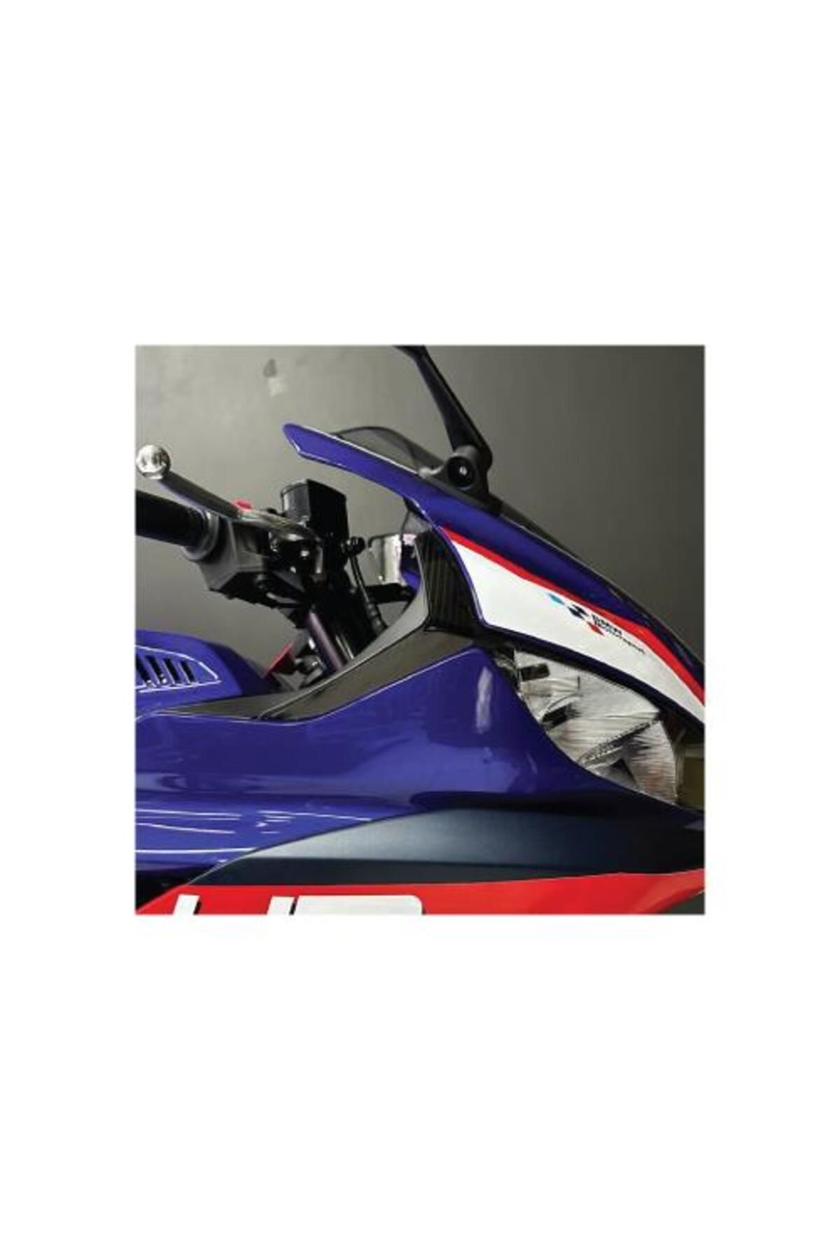 Yamaha Yzf-r25 - R3 2019-2025 Far Yanı Ve Arka Kuyruk Üstü Karbon Sticker Etiket Modeli