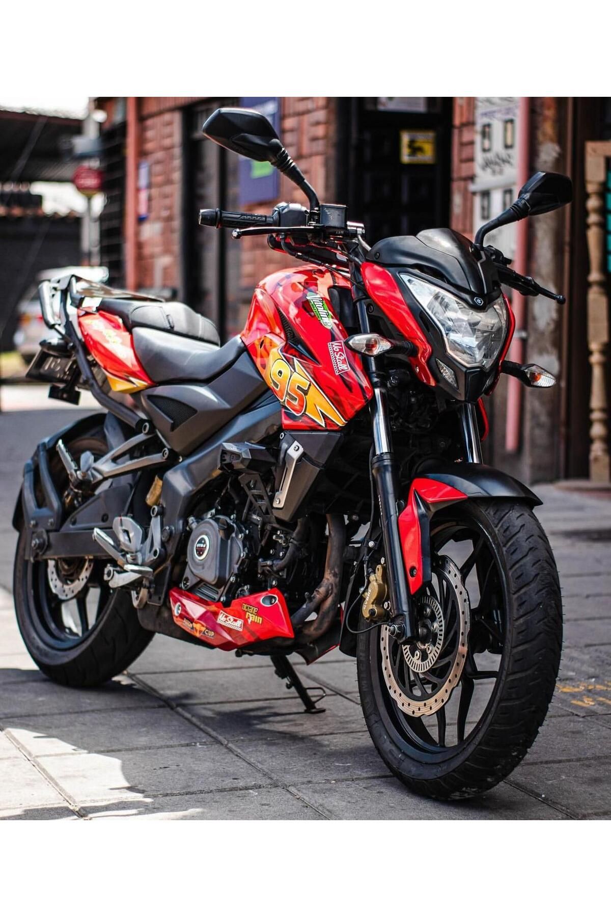 Motiker Bajaj Pulsar NS200Şimşek McQueen Kapl...