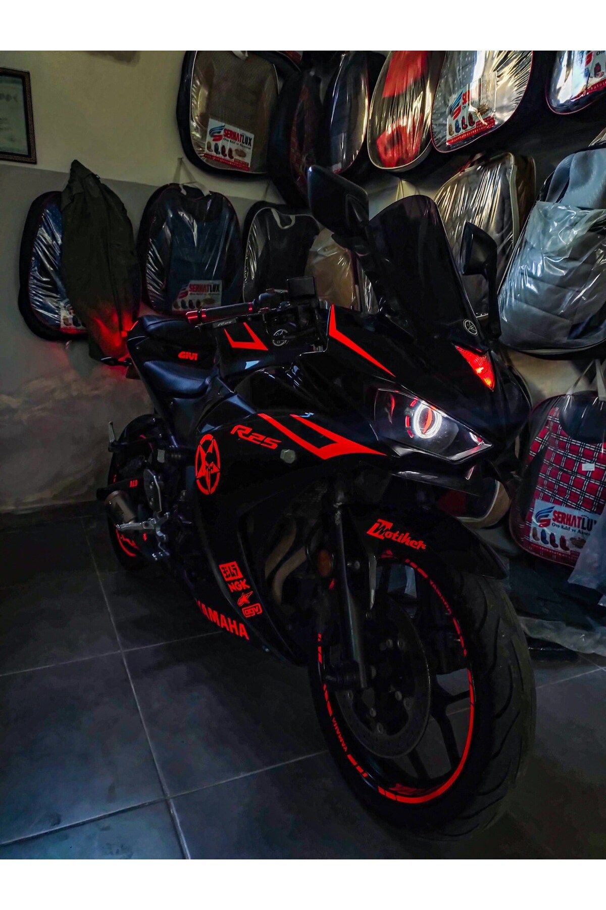 Motiker Yamaha R25 NeonTuruncu Sticker Etiket...