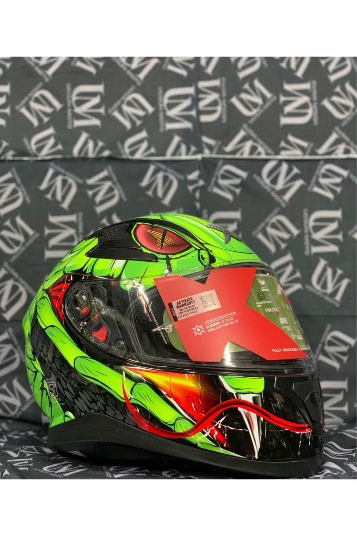 AXOR APEX GÜNEŞ GÖZLÜKLÜFULLFACE KASK