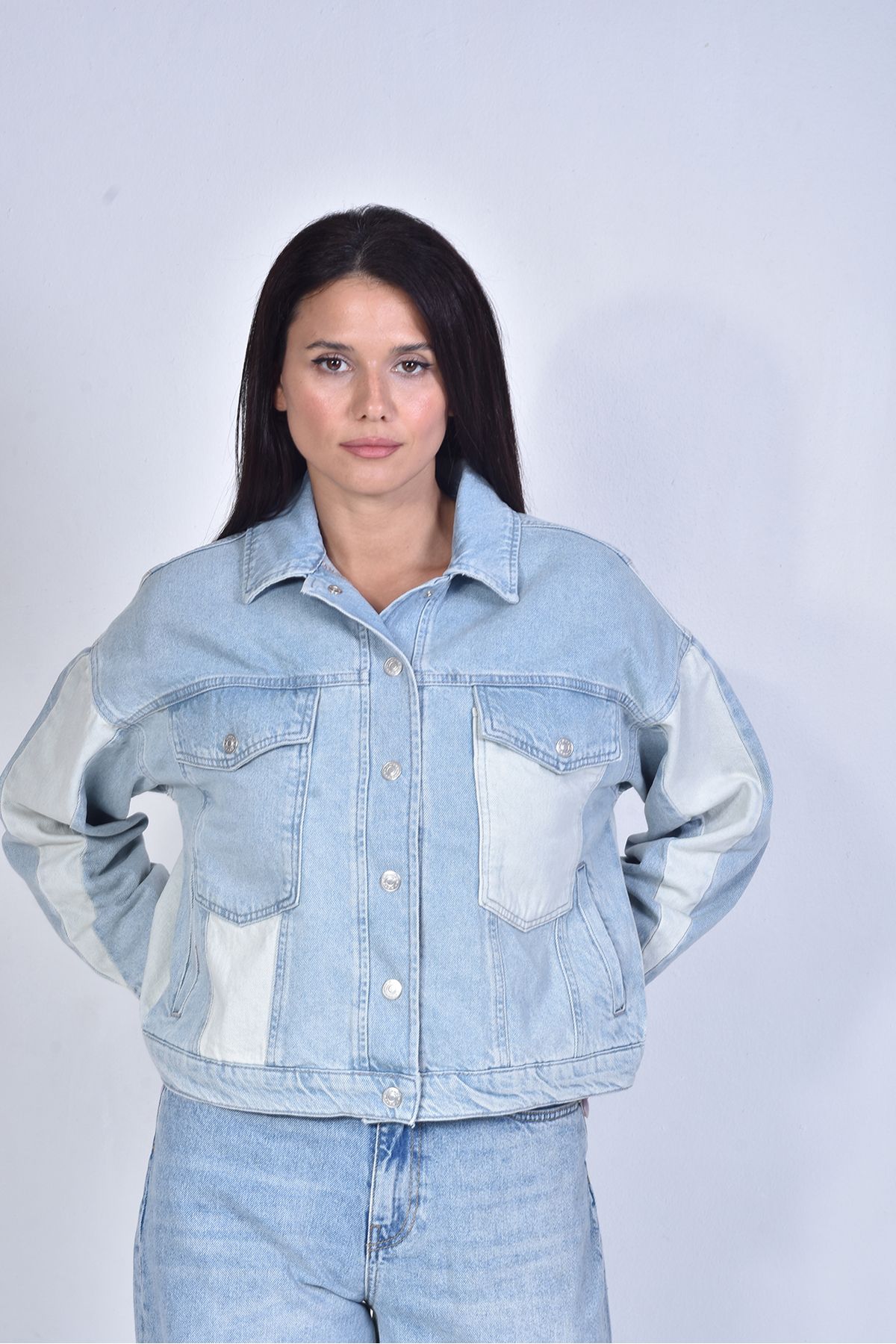 Oversize Denim Çift Renk Kadın Kot Ceket