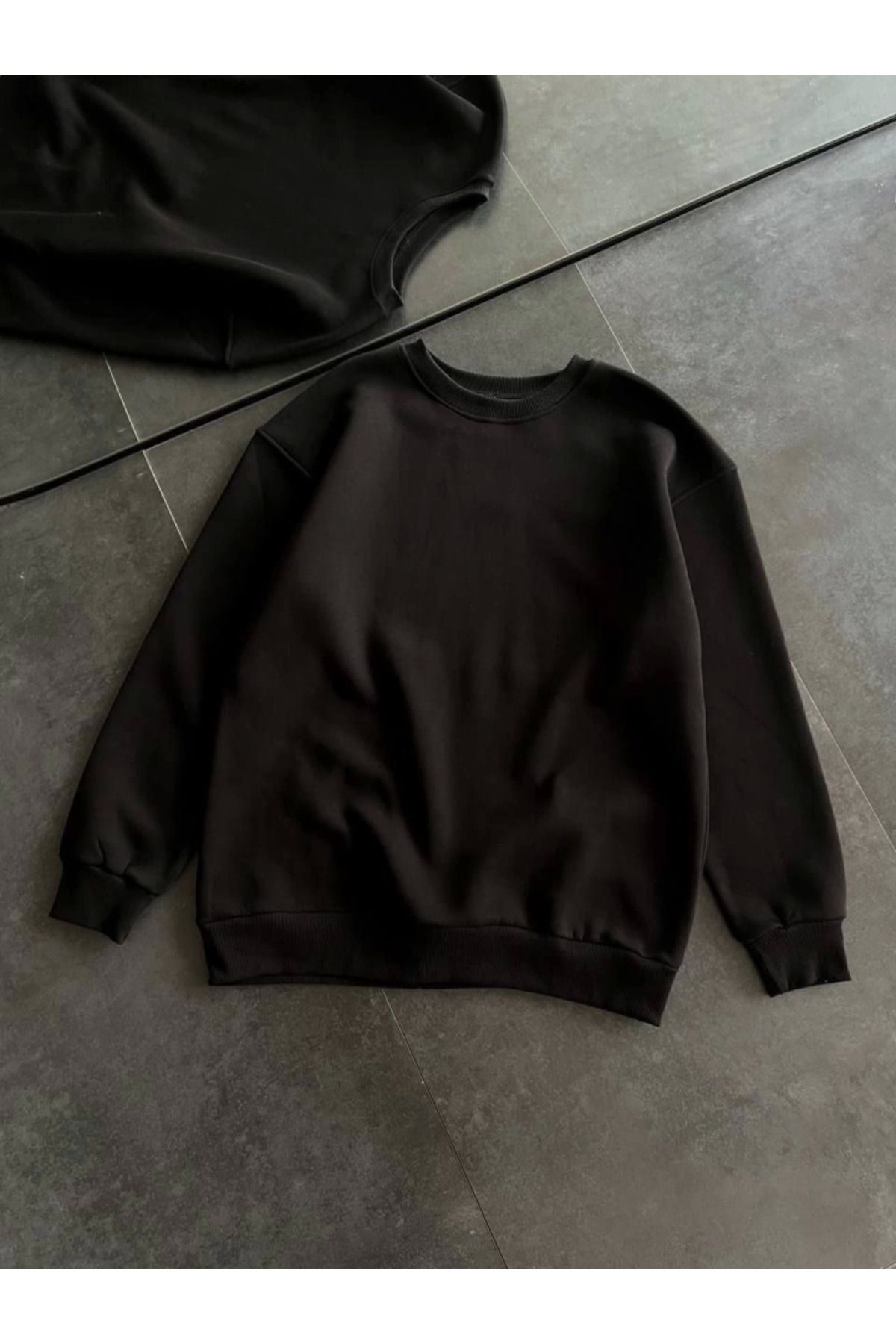 Kışlık Bisiklet Yaka Üç İplik Basic SweatShirt - Siyah