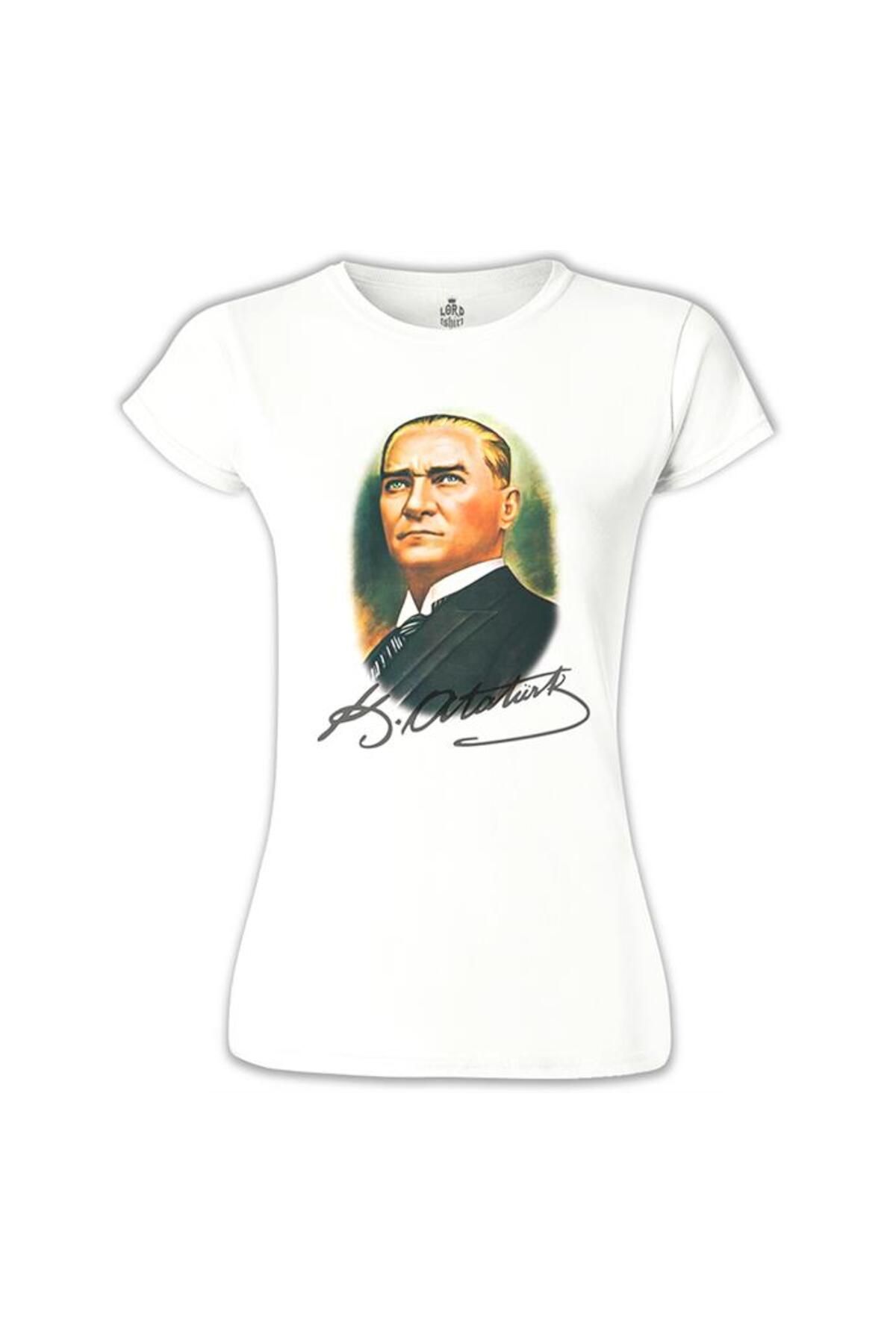 Lord T-ShirtAtatürk Ve ImzaBeyaz Kadın Tshirt