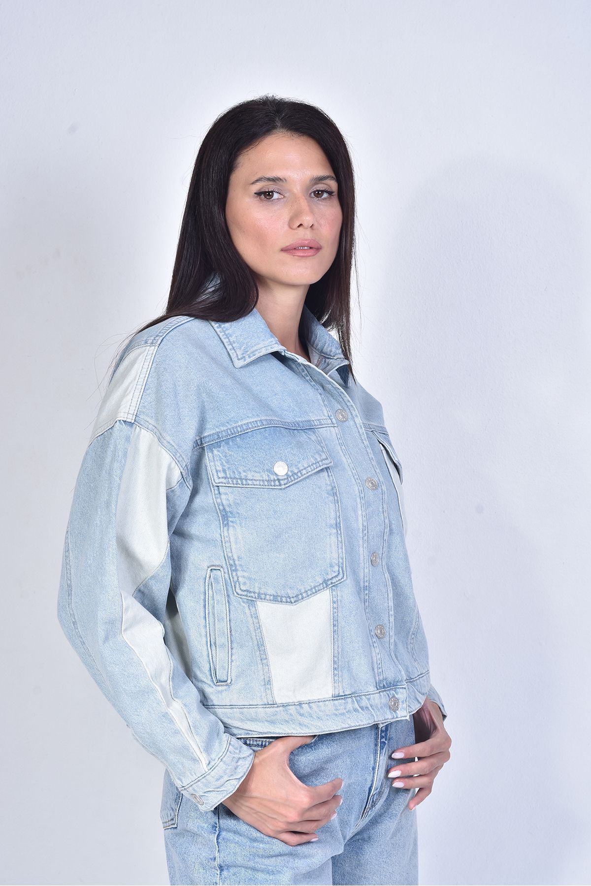 Oversize Denim Çift Renk Kadın Kot Ceket