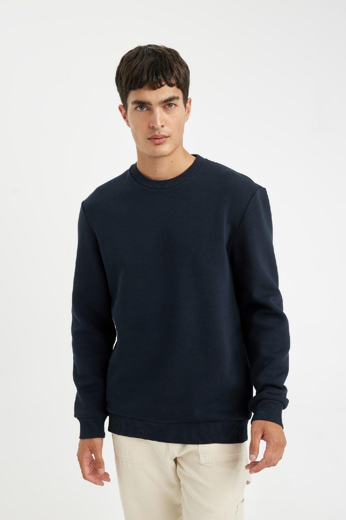 Lacivert 3 Iplik Pamuklu Şardonlu Içi Polarlı Regular Fit Bisiklet Yaka Kalın Sweatshirt D7876axns