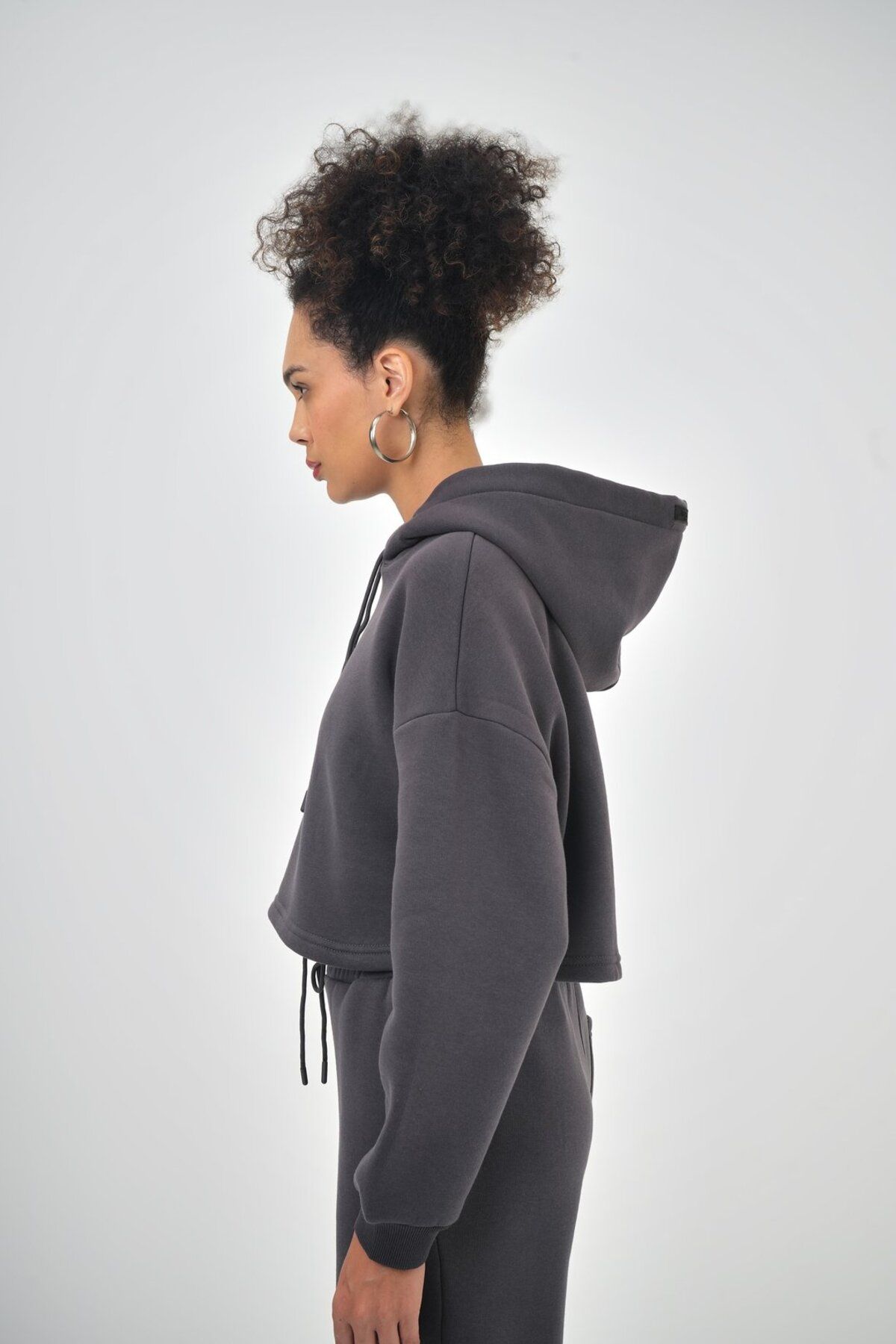 Kadın Kapüşonlu Bağcık Detaylı Oversize Basic Crop Hoodie