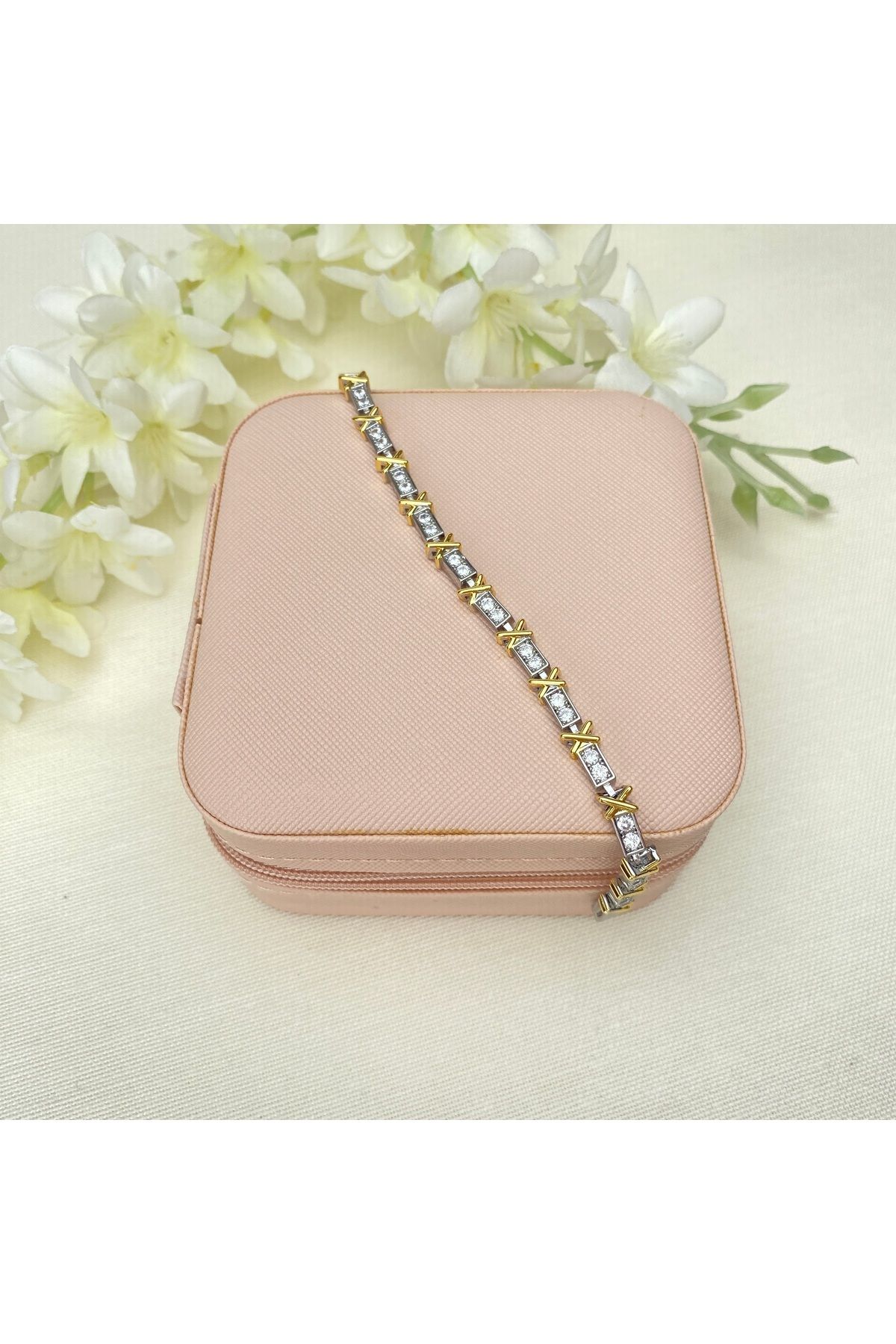 Xoxo Bileklik Tiffany Model Yüksek Kalite 316 L Paslanmaz Çelik Silver-Gold 18 cm