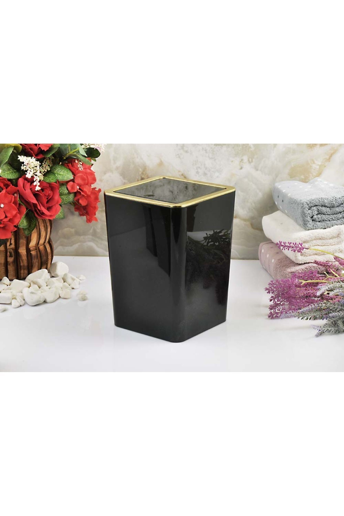 İmera Akrilik Yapım Gold Çizgi Kare Banyo Wc Çöp Kovası Siyah 18x25 cm