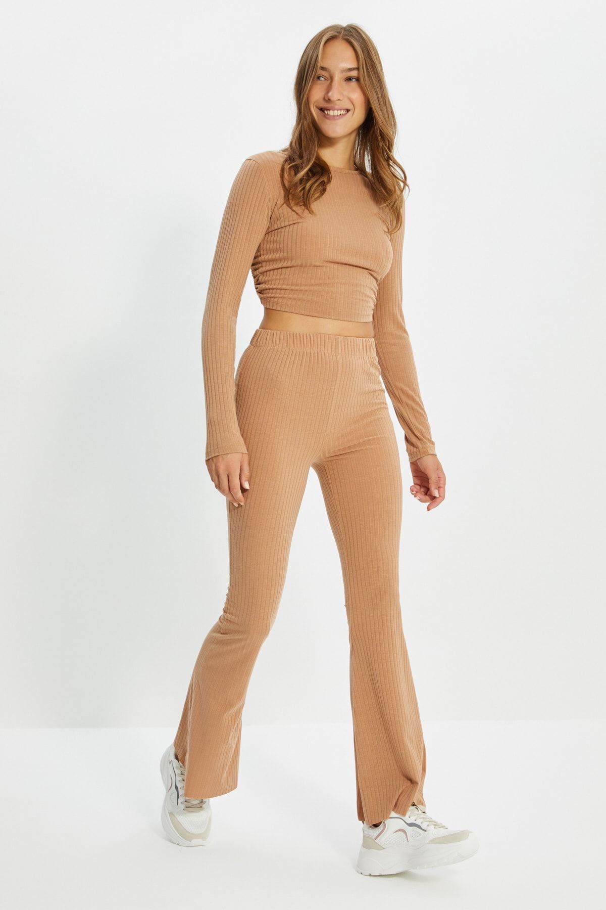 TRENDYOLMİLLA Camel Fitilli Flare Örme Pantolon TWOAW22PL0092