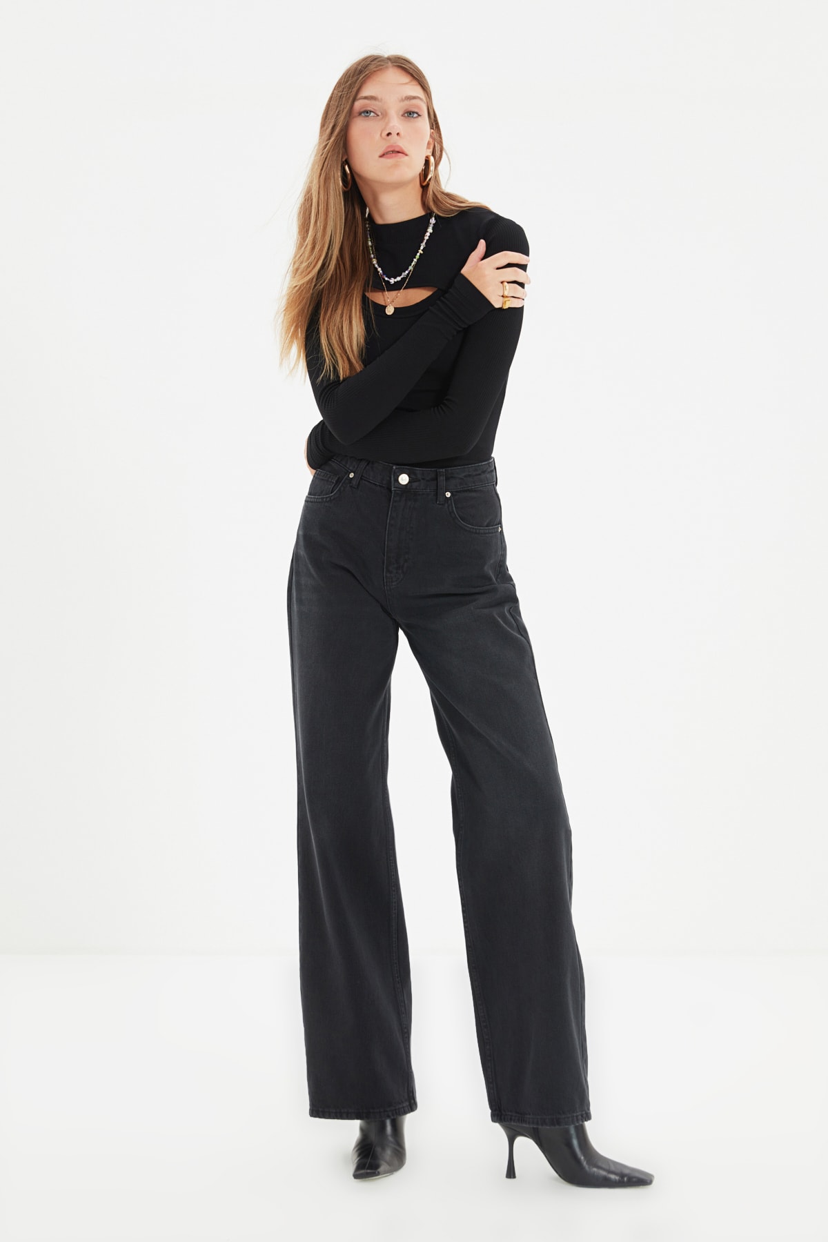 TRENDYOLMİLLA Siyah Yüksel Bel Wide Leg Jeans TWOAW22JE0484