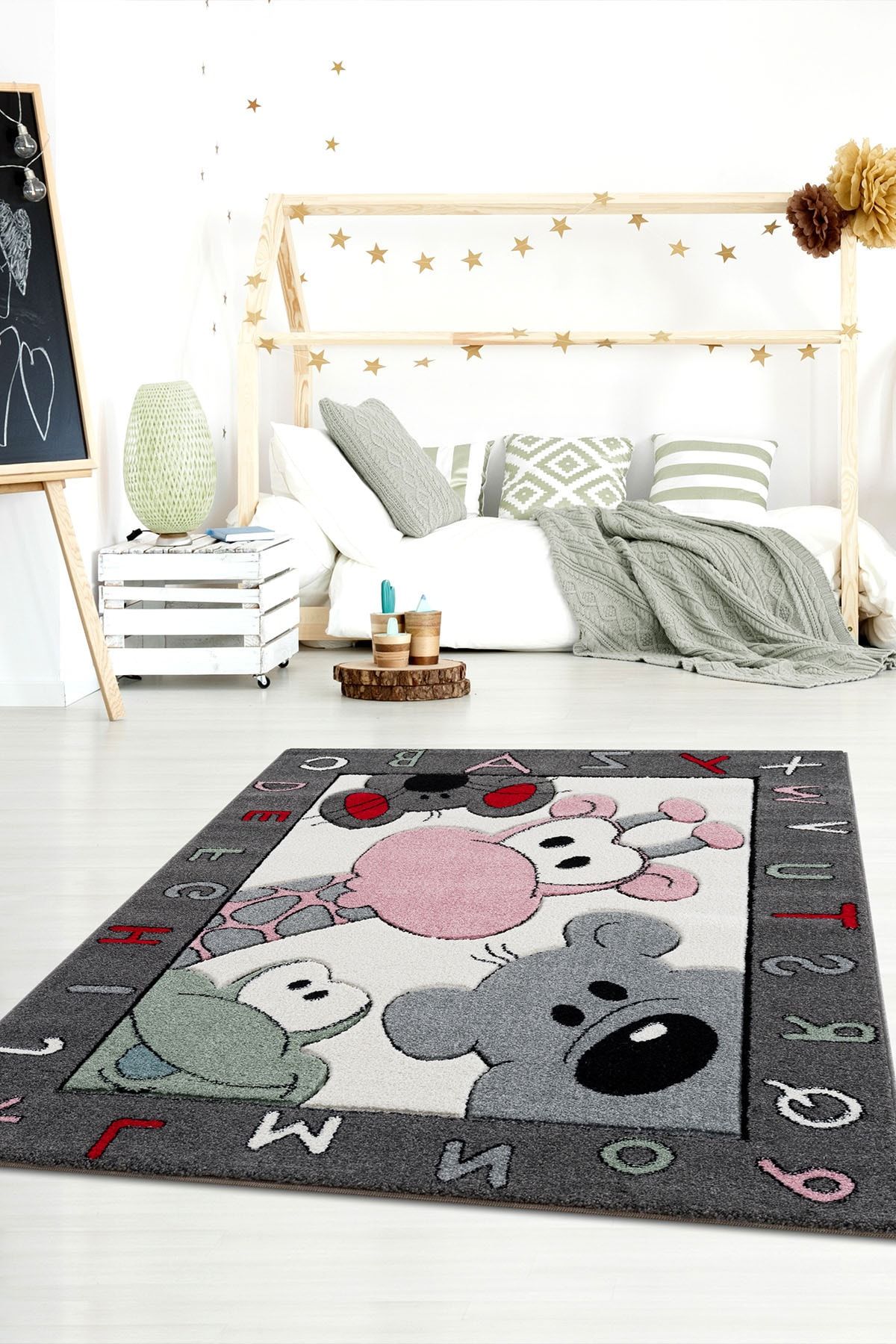 Eliz Home Harf Ve Hayvan Desenli Modern Makina Dokuma Çocuk Odası Halısı