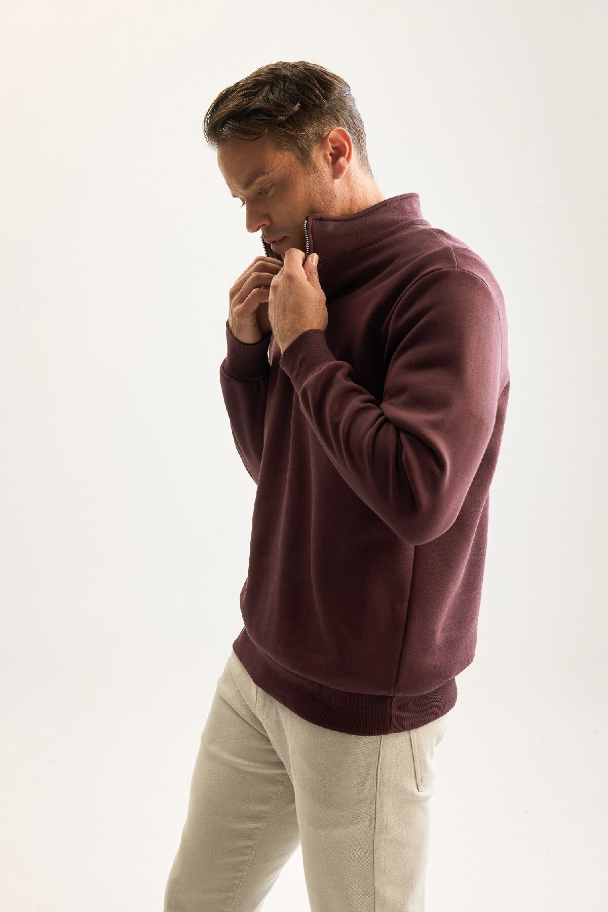 Erkek Bordo 3 Iplik Pamuklu Şardonlu Içi Polarlı Regular Fit Dik Yaka Fermuarlı Kalın Sweatshirt