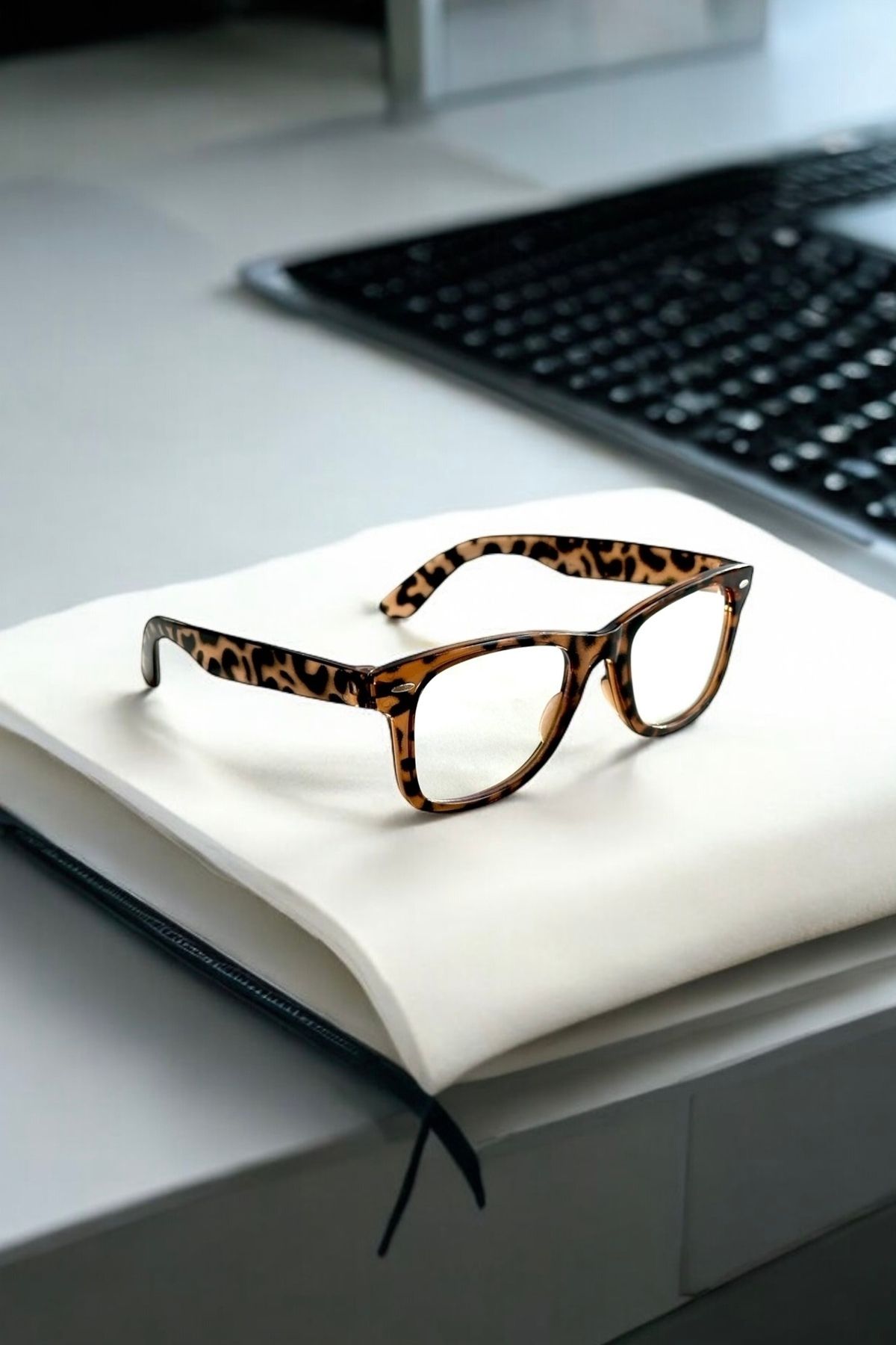 REN EYEWEARUnisex ÇaprazKesim Wayf Leopar Kla...