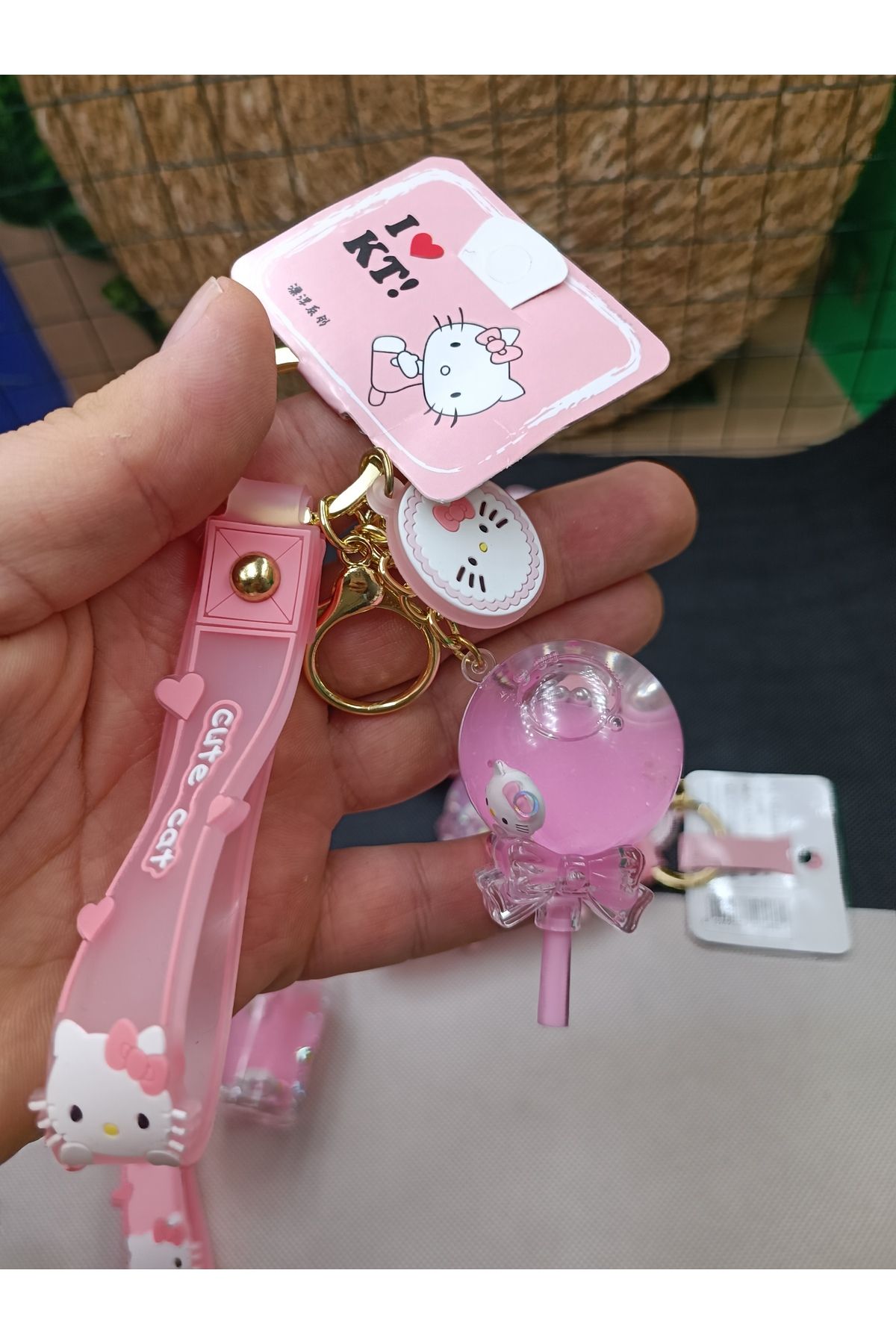 Lüx Sevimli Hello Kitty Içi Sulu Araba Çanta Süsü Anahtarlık Hediyelik