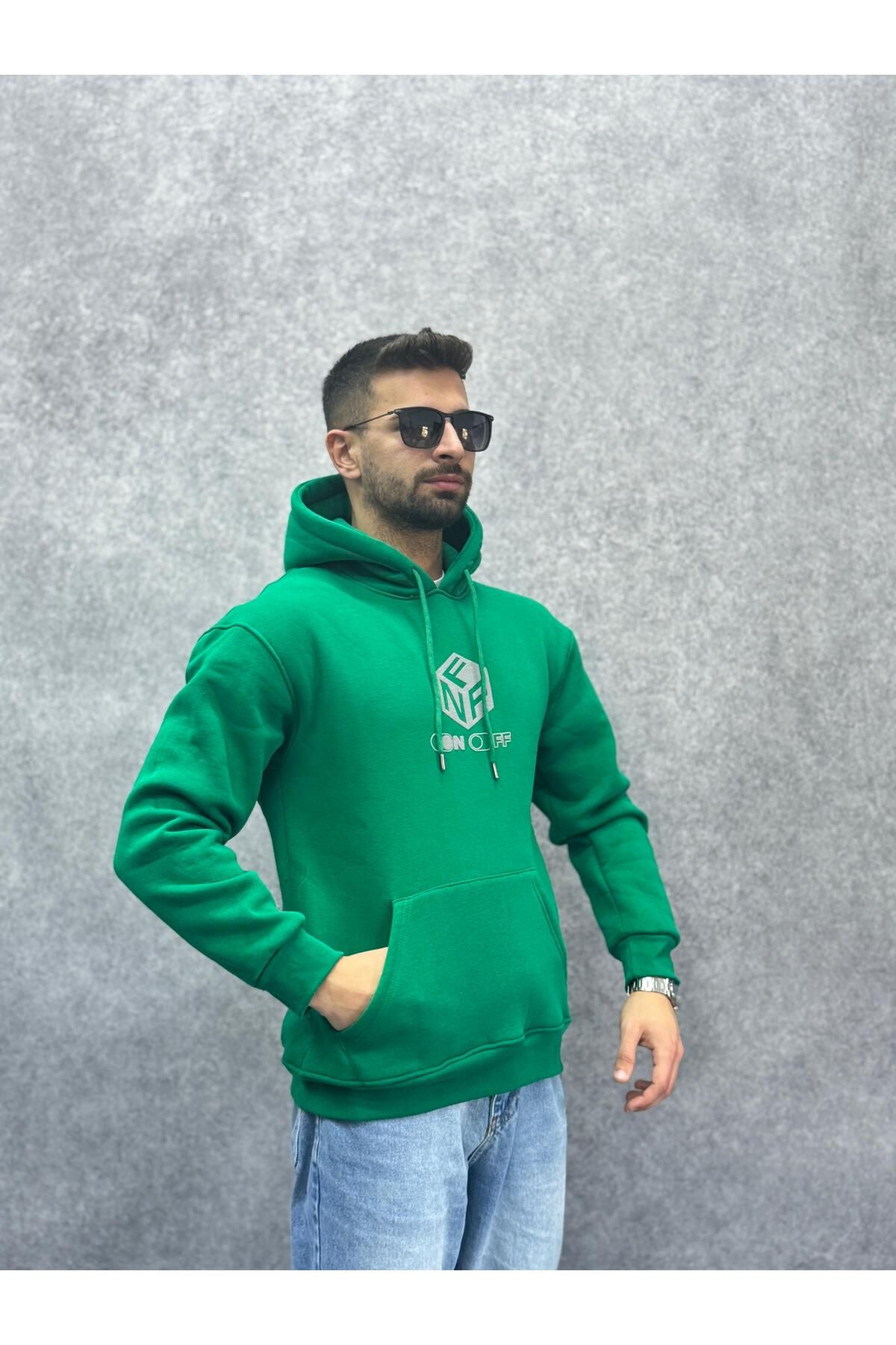 Sırt Baskılı Kapüşonlu Sweatshirt