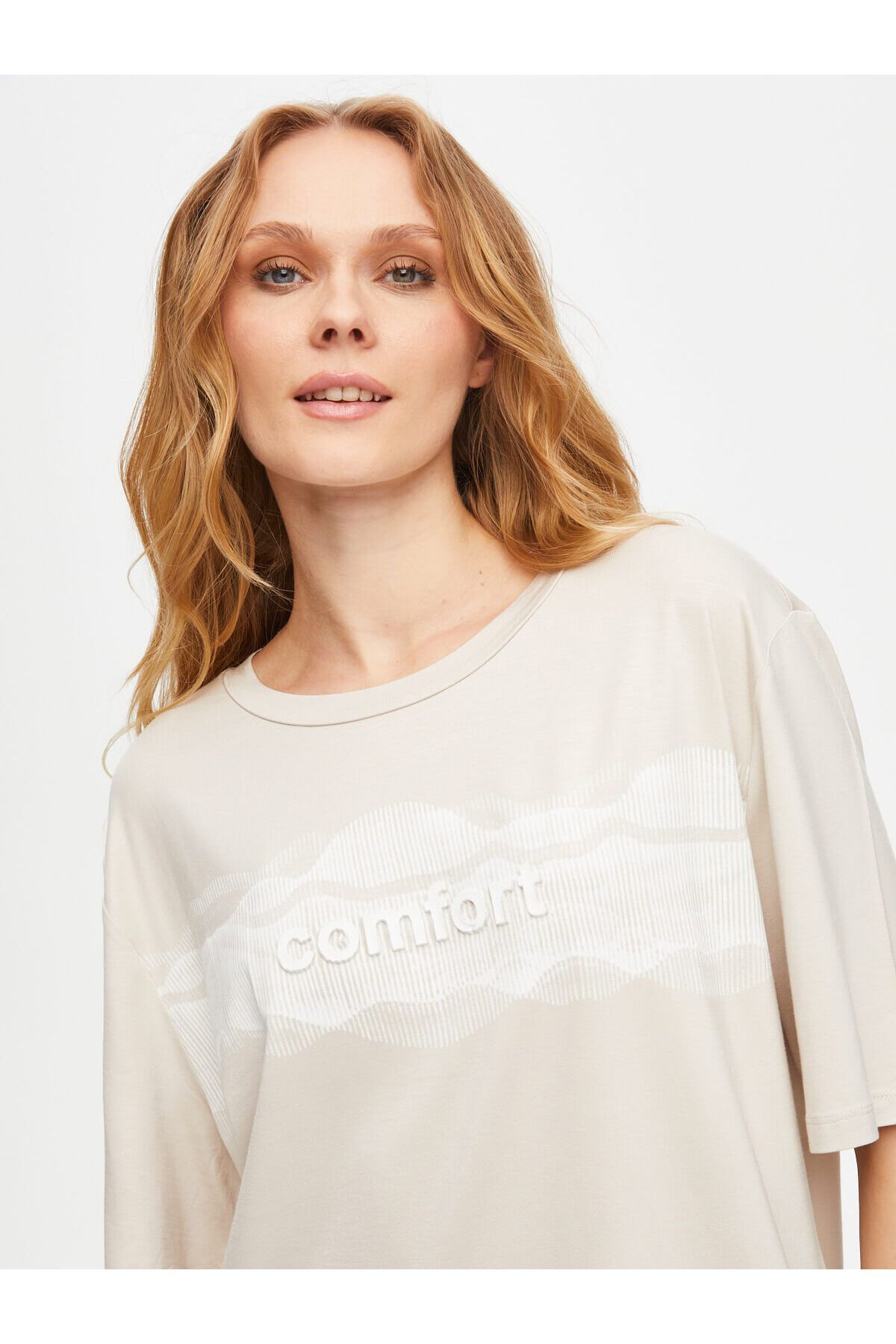 Relax Önü Comfort Baskılı Yuvarlak Yaka T-Shirt 69778