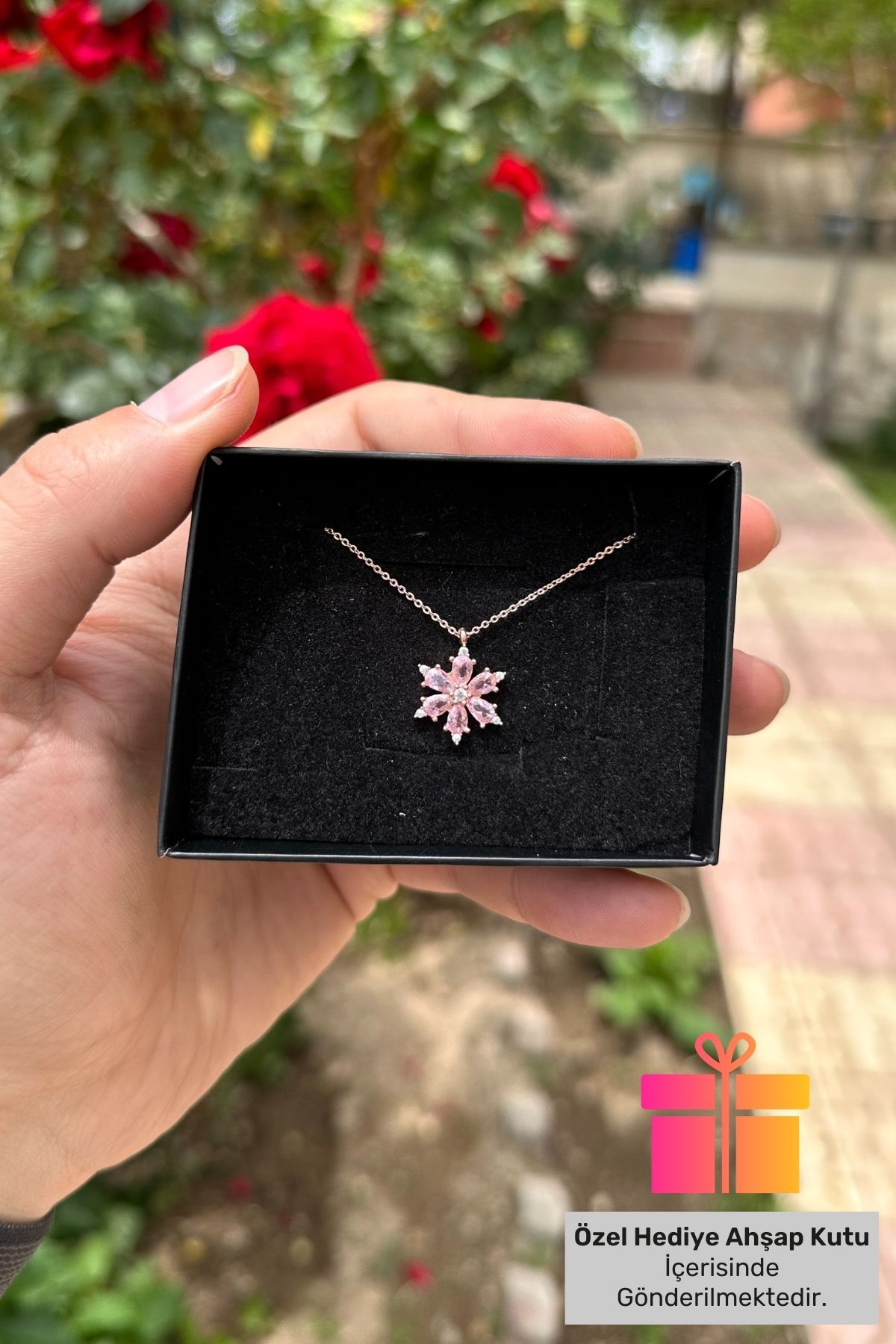 Lucente Jewellery HediyeKutulu Pembe Taşlı Lo...