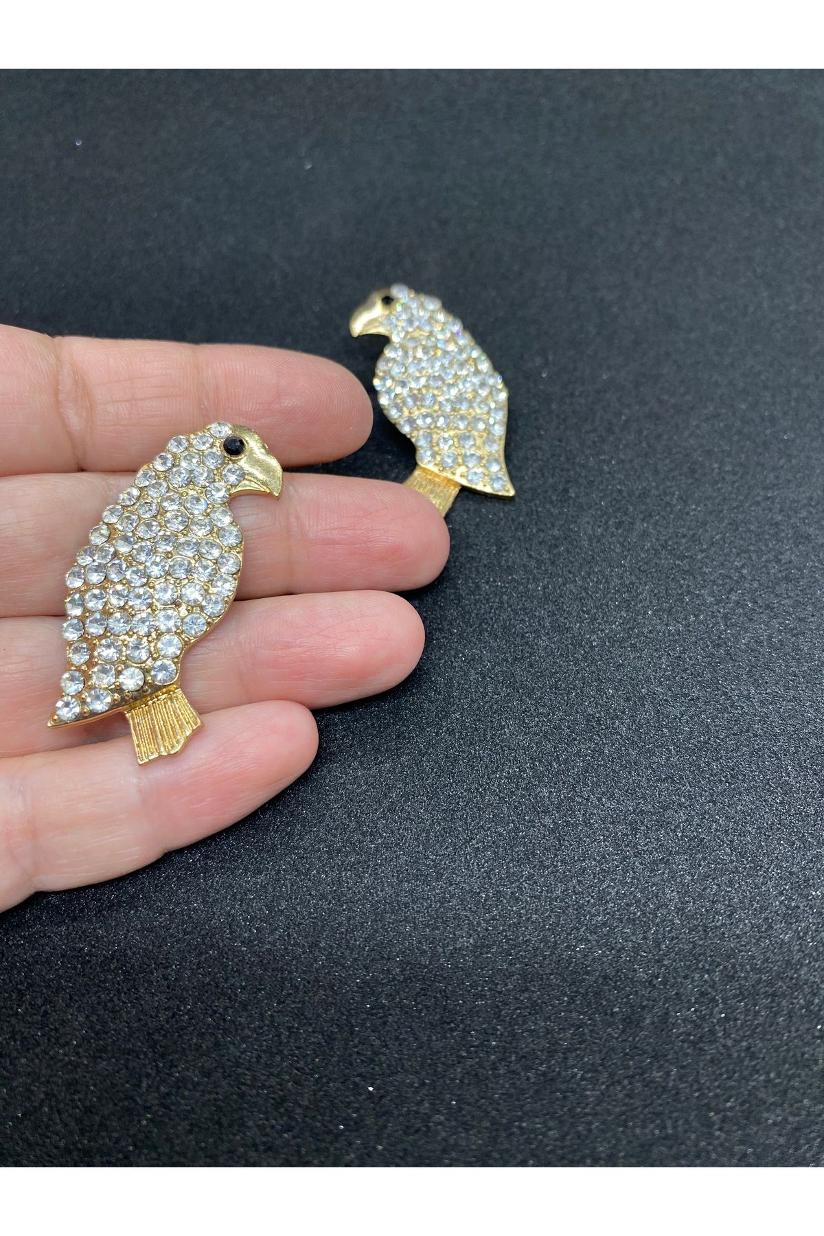 şurella accessoriesGoldTaşlı,Kuş Figür Küpe