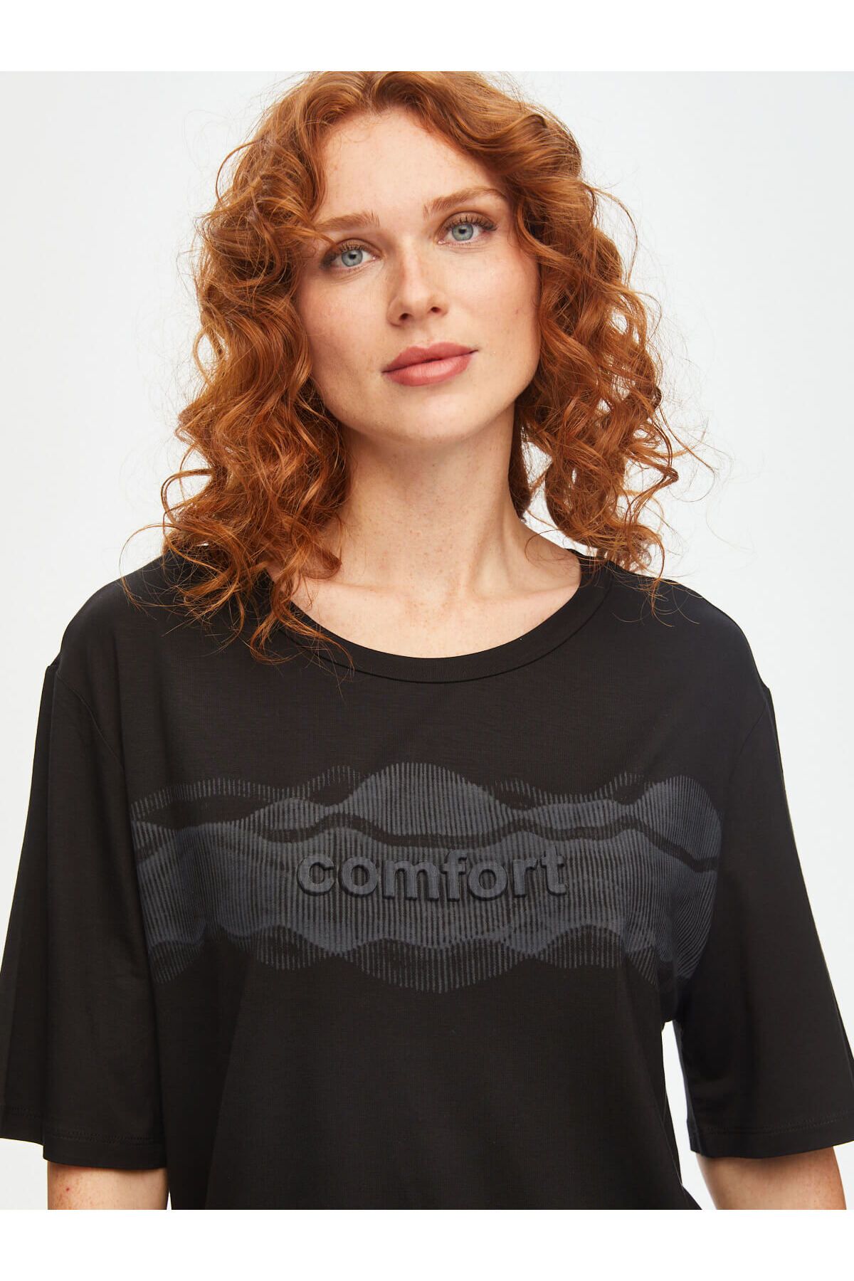 Relax Önü Comfort Baskılı Yuvarlak Yaka T-Shirt 69778